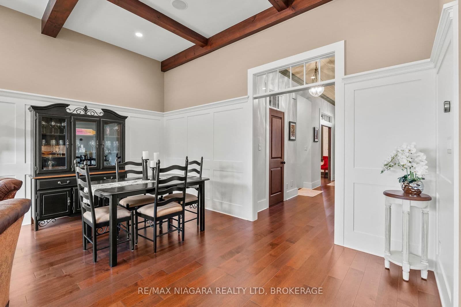 Att/Row/Townhouse at 13 COLONEL COHOE Street, Niagara-on-the-Lake, ON - Photo 16 - RE/MAX Garden City Realty