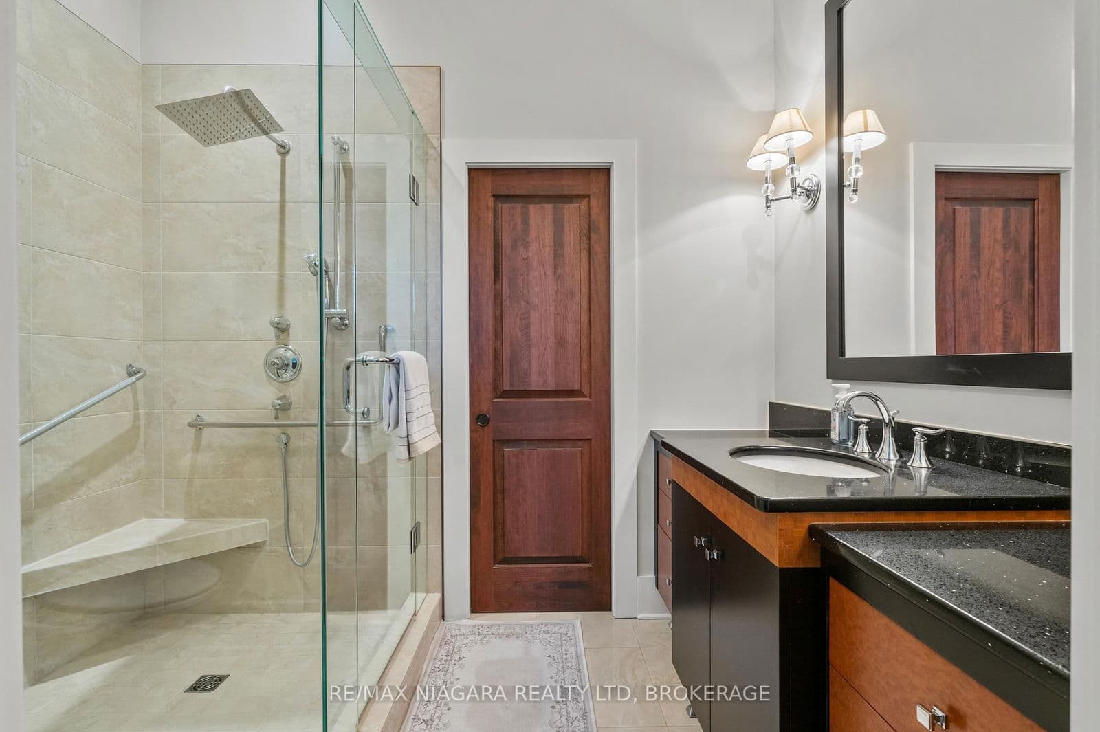 Att/Row/Townhouse at 13 COLONEL COHOE Street, Niagara-on-the-Lake, ON - Photo 20 - RE/MAX Garden City Realty