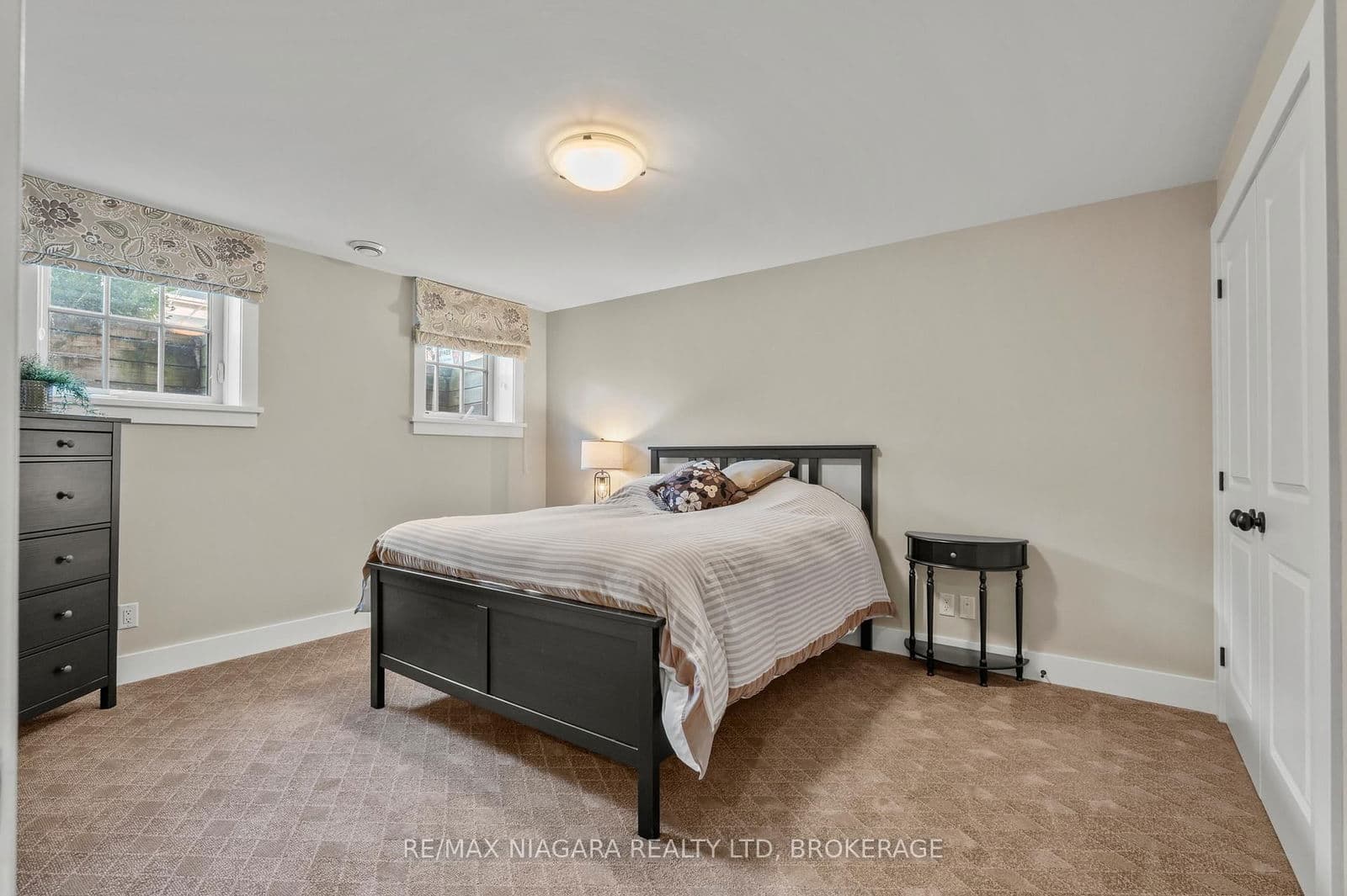 Att/Row/Townhouse at 13 COLONEL COHOE Street, Niagara-on-the-Lake, ON - Photo 30 - RE/MAX Garden City Realty