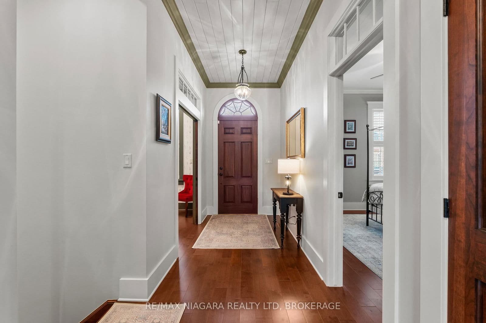 Att/Row/Townhouse at 13 COLONEL COHOE Street, Niagara-on-the-Lake, ON - Photo 4 - RE/MAX Garden City Realty