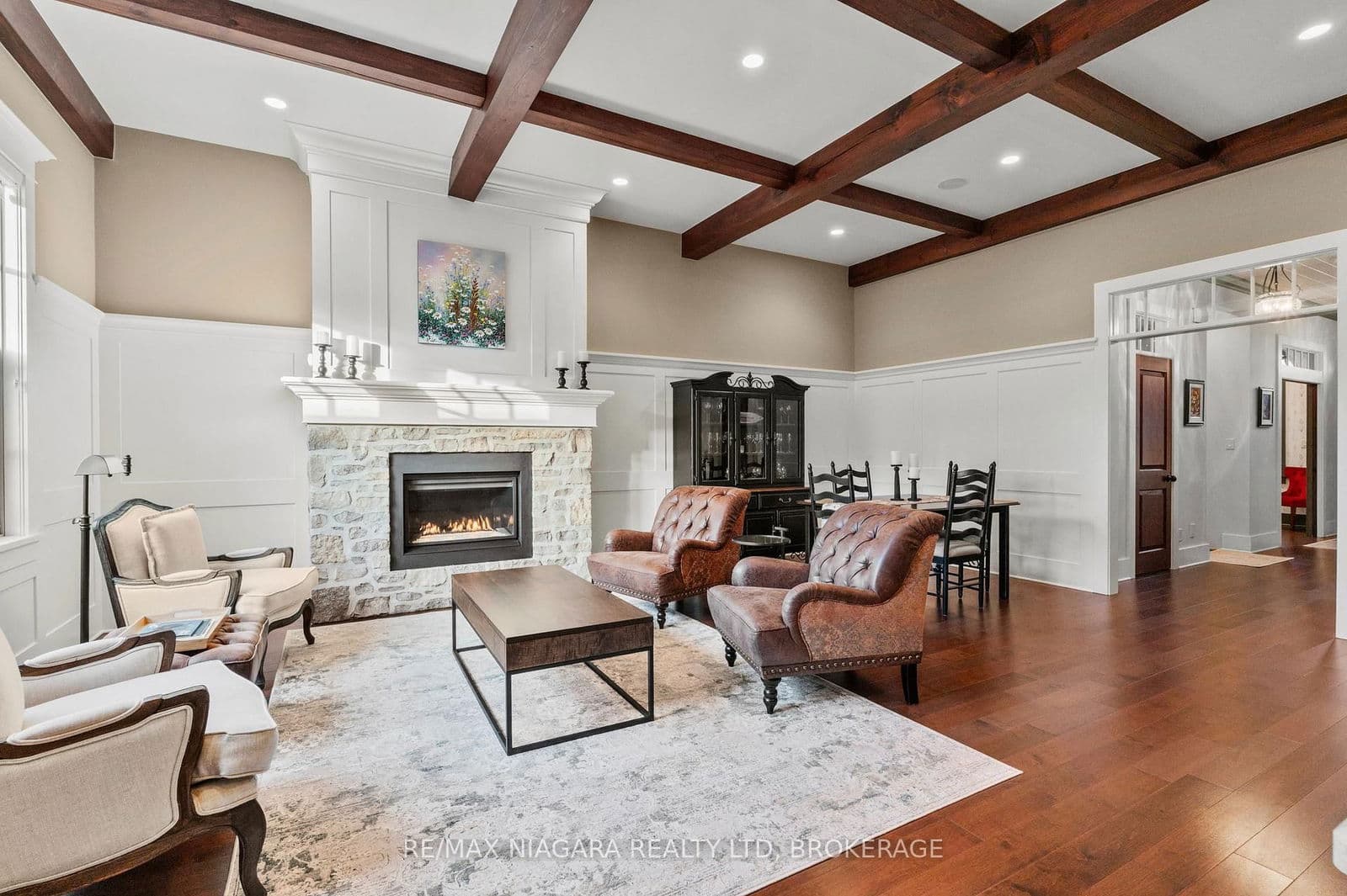 Att/Row/Townhouse at 13 COLONEL COHOE Street, Niagara-on-the-Lake, ON - Photo 5 - RE/MAX Garden City Realty