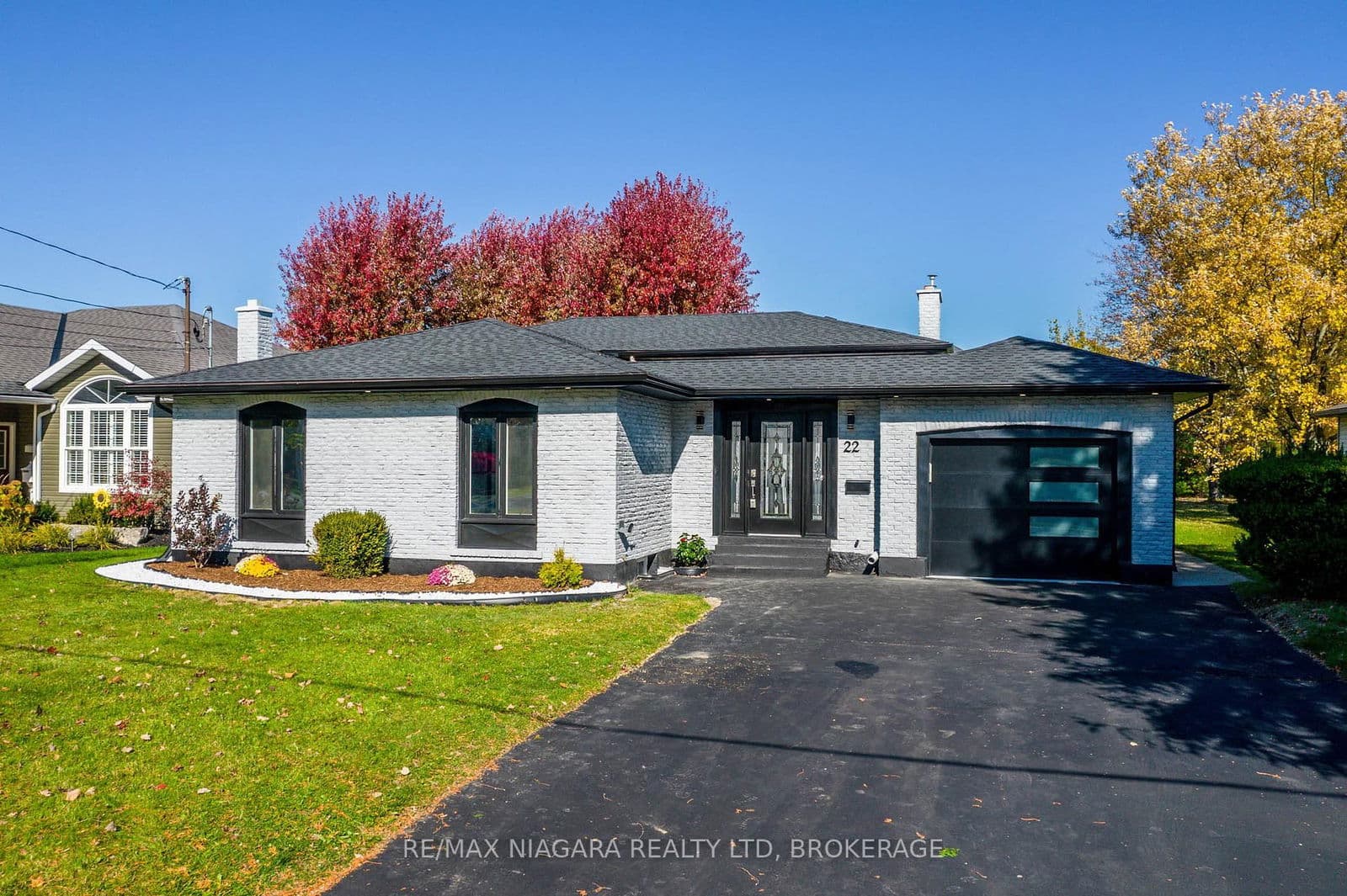 Detached at LOWER- 22 CHANTLER Road, Welland, ON - Photo 1 - RE/MAX Garden City Realty