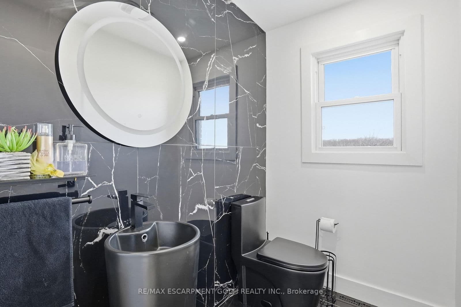 Detached at 296 Ridge Road, Grimsby, ON - Photo 20 - RE/MAX Garden City Realty