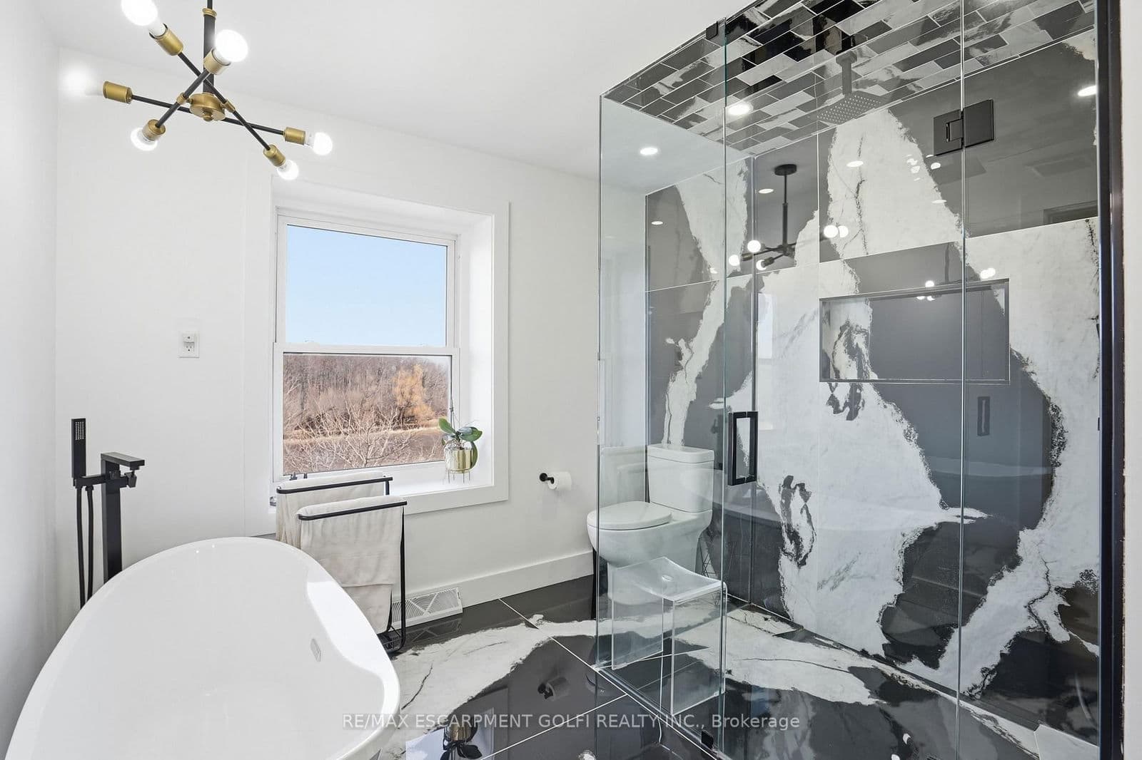 Detached at 296 Ridge Road, Grimsby, ON - Photo 27 - RE/MAX Garden City Realty