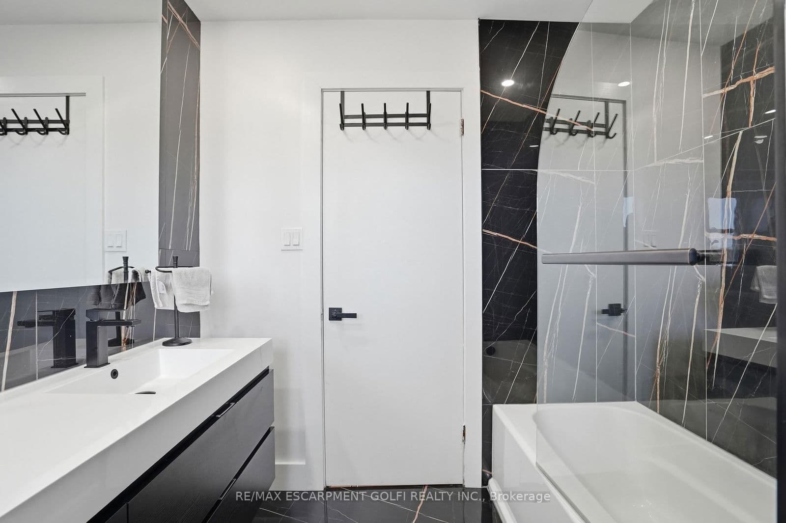 Detached at 296 Ridge Road, Grimsby, ON - Photo 33 - RE/MAX Garden City Realty