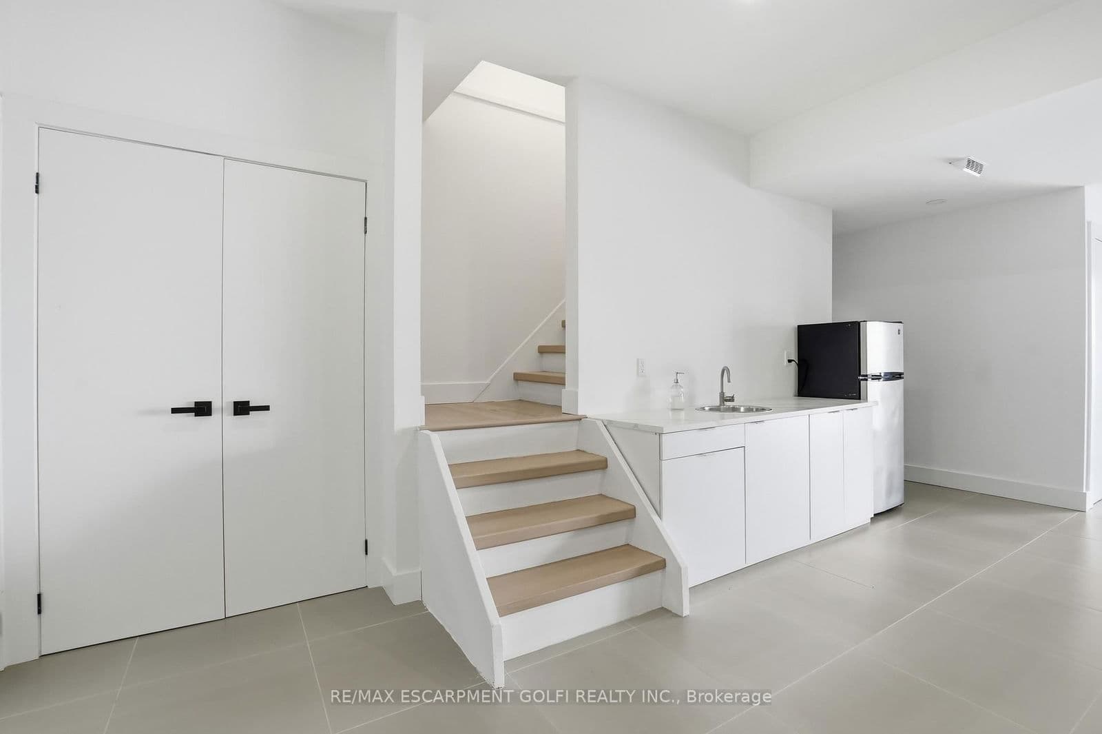 Detached at 296 Ridge Road, Grimsby, ON - Photo 35 - RE/MAX Garden City Realty