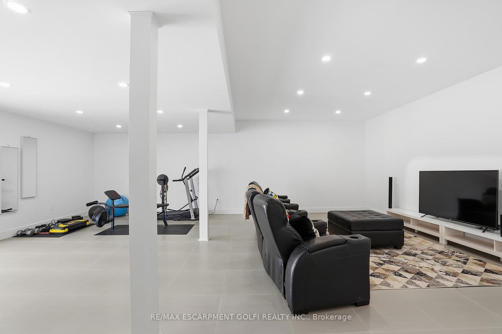 Detached at 296 Ridge Road, Grimsby, ON - Photo 38 - RE/MAX Garden City Realty