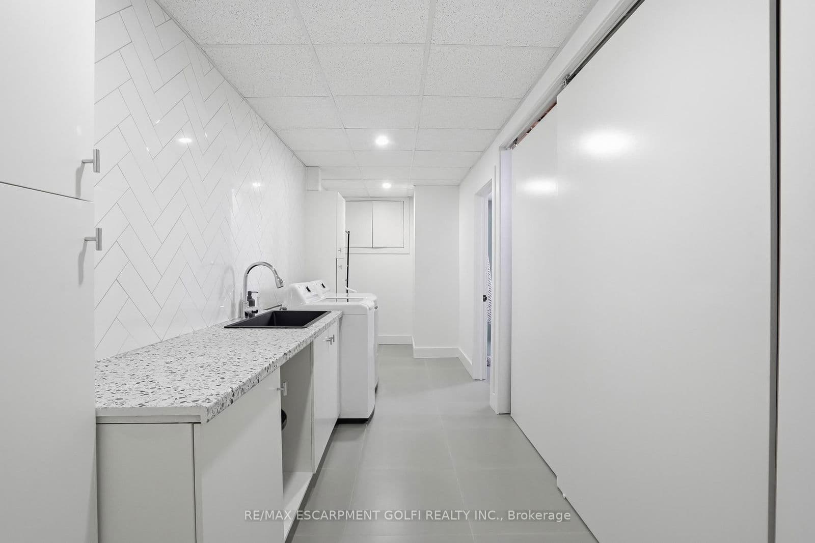 Detached at 296 Ridge Road, Grimsby, ON - Photo 42 - RE/MAX Garden City Realty