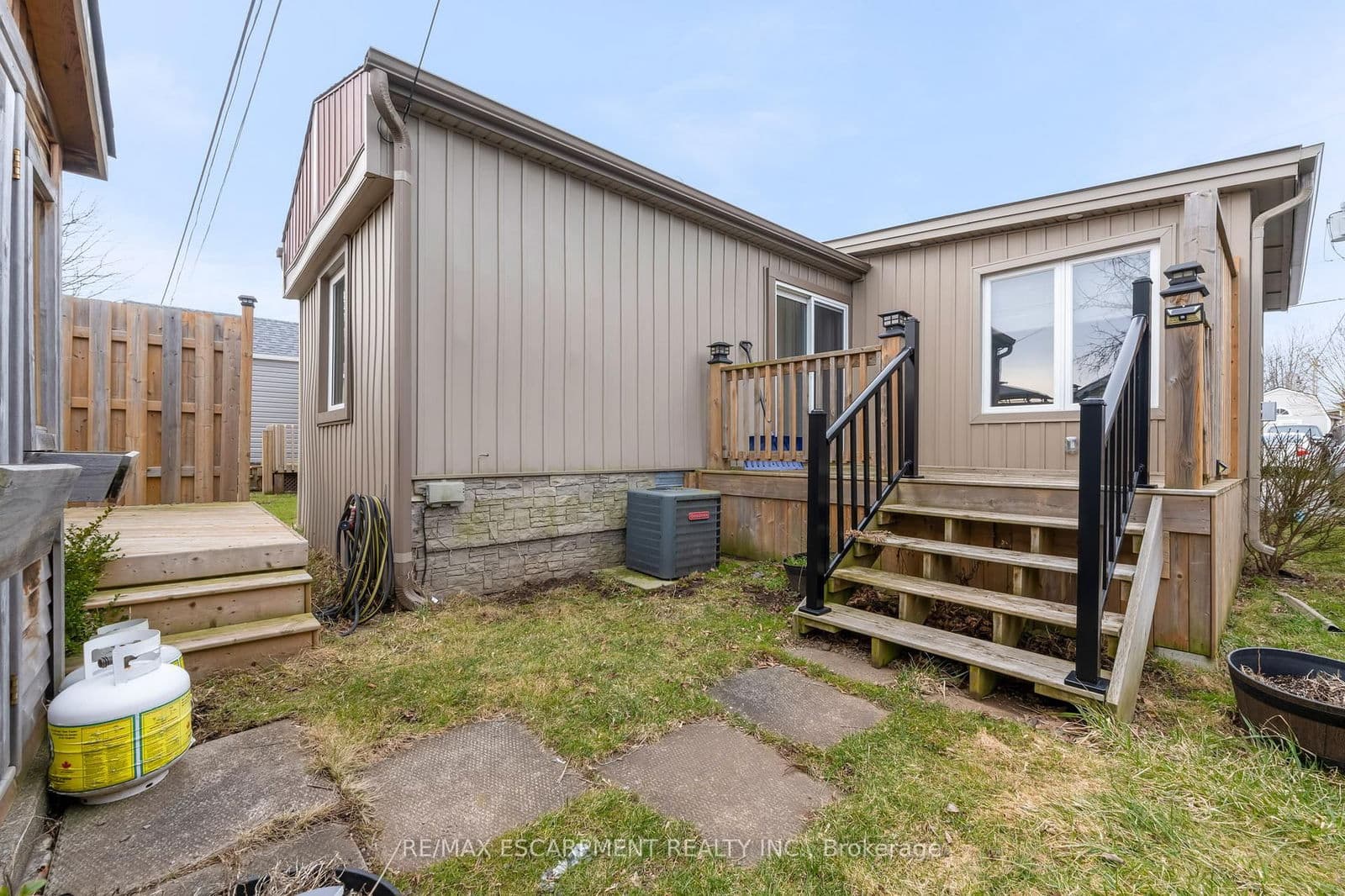 MobileTrailer at 4417 Timothy Lane, Lincoln, ON - Photo 3 - RE/MAX Garden City Realty