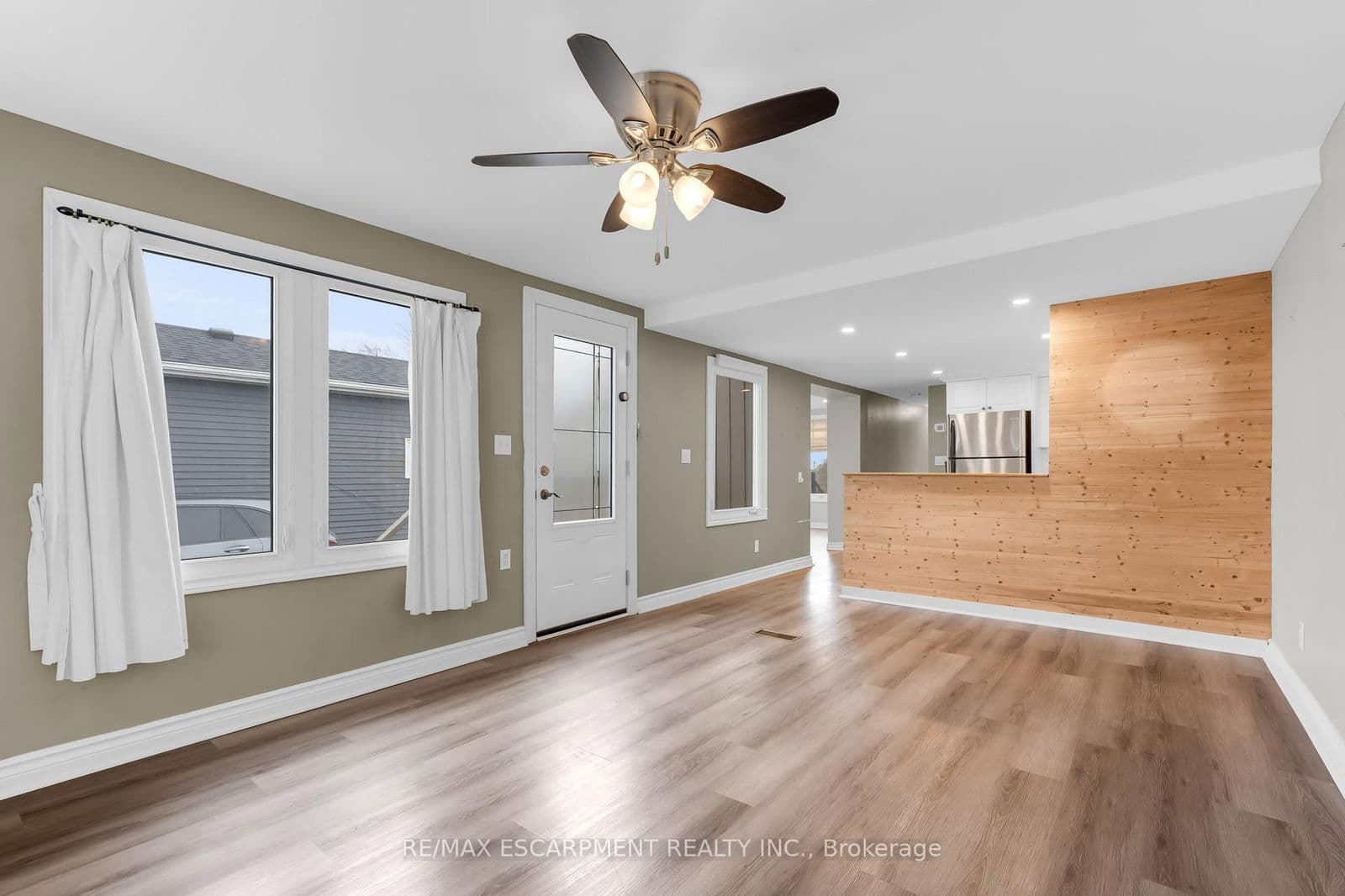 MobileTrailer at 4417 Timothy Lane, Lincoln, ON - Photo 6 - RE/MAX Garden City Realty