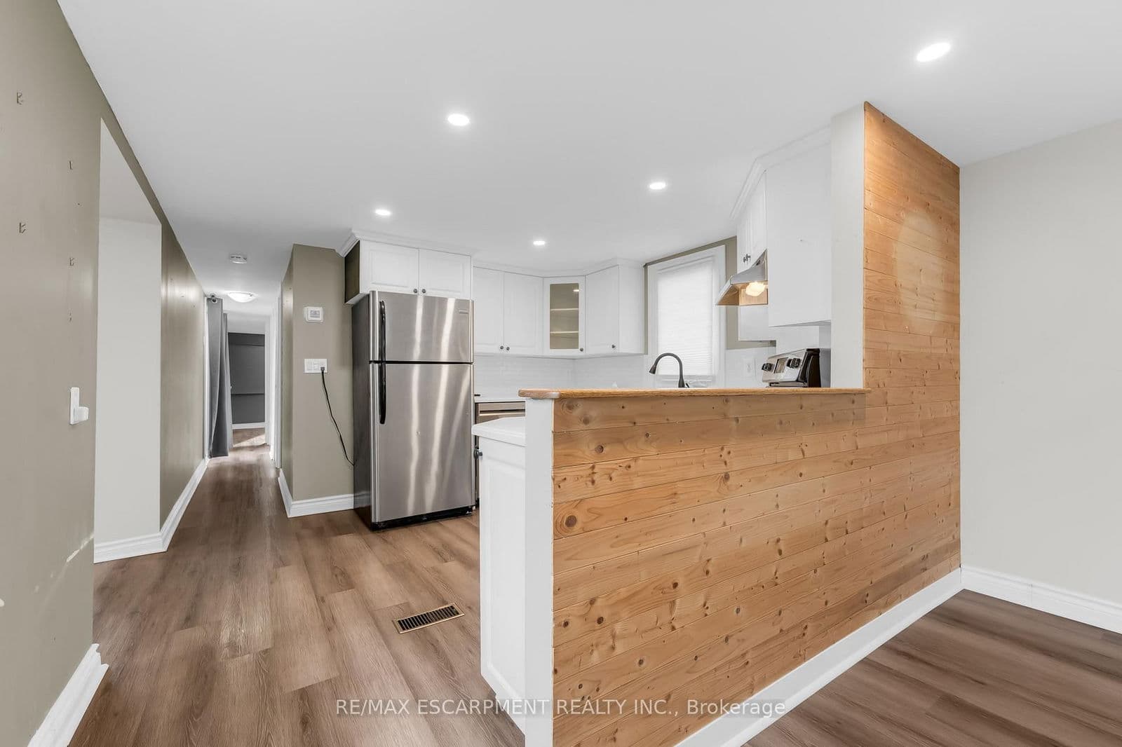 MobileTrailer at 4417 Timothy Lane, Lincoln, ON - Photo 8 - RE/MAX Garden City Realty