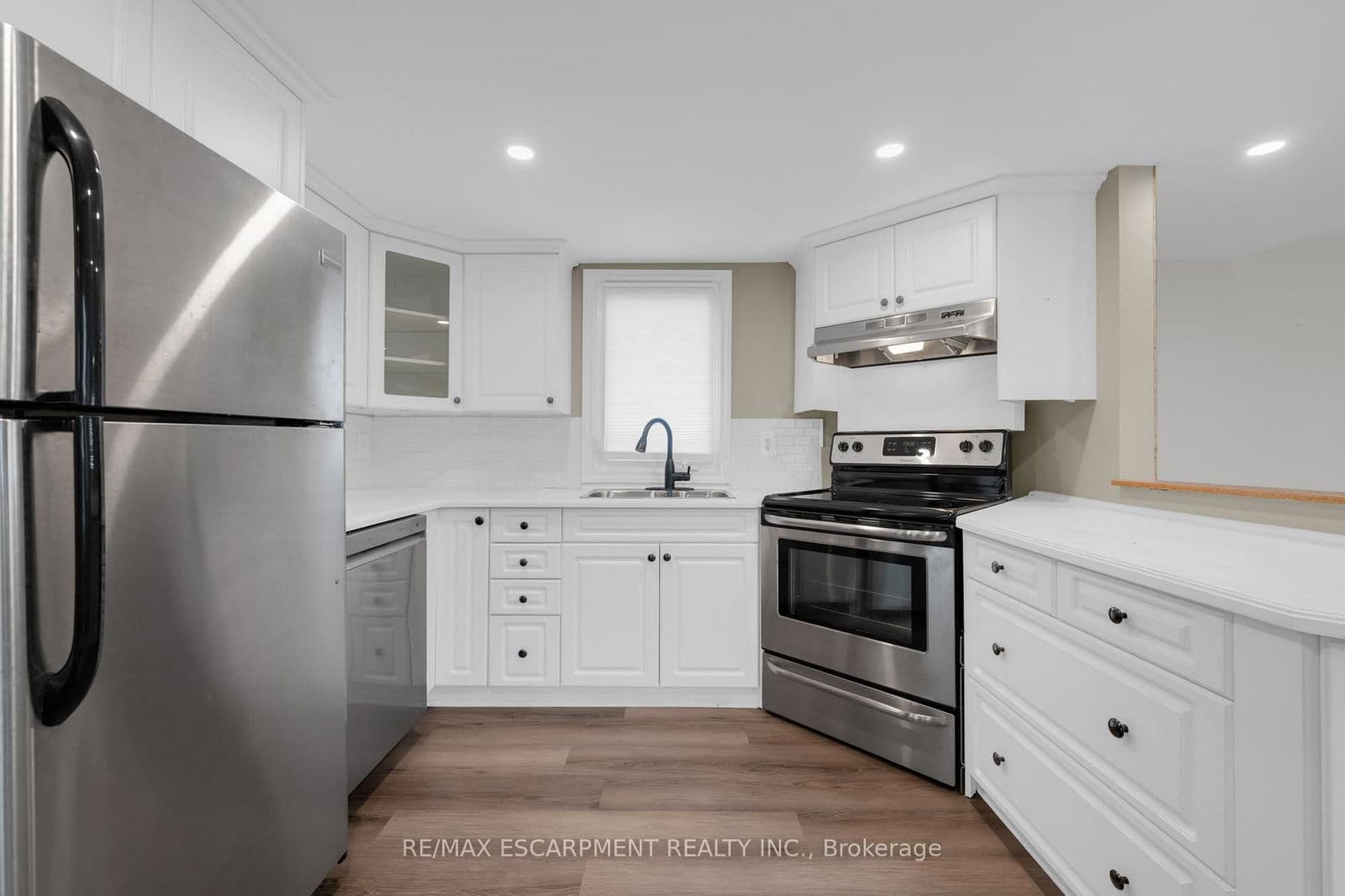 MobileTrailer at 4417 Timothy Lane, Lincoln, ON - Photo 9 - RE/MAX Garden City Realty