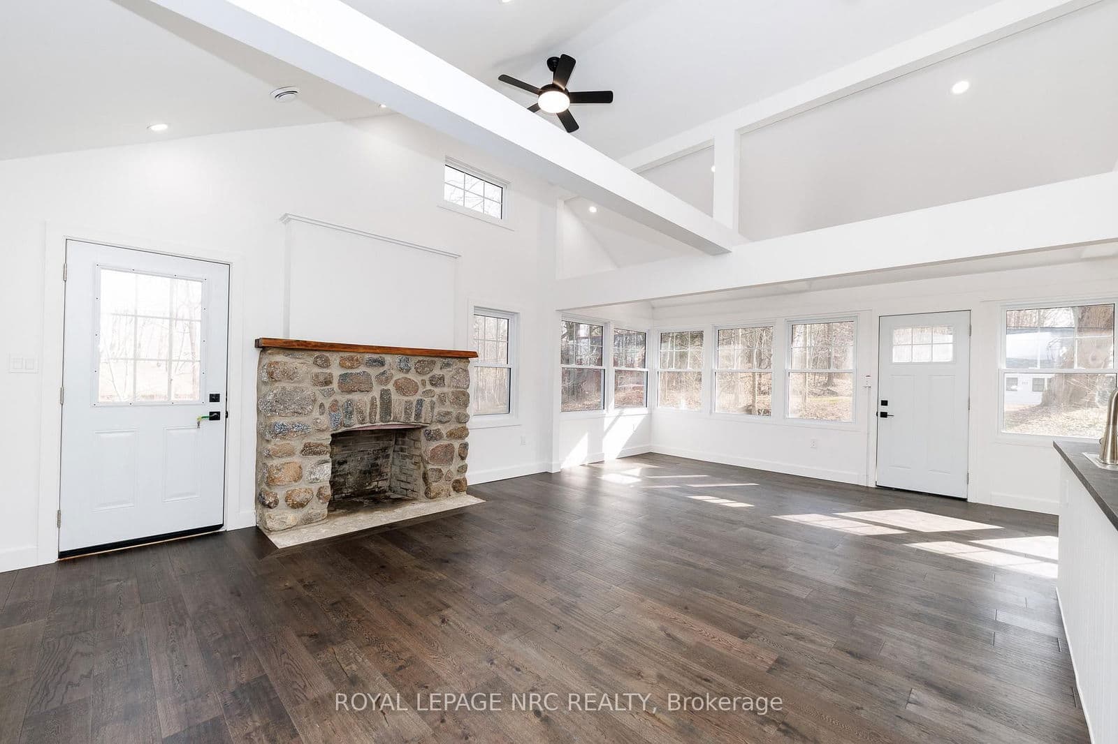 Detached at 212 Holloway Bay Road, Port Colborne, ON - Photo 12 - RE/MAX Garden City Realty