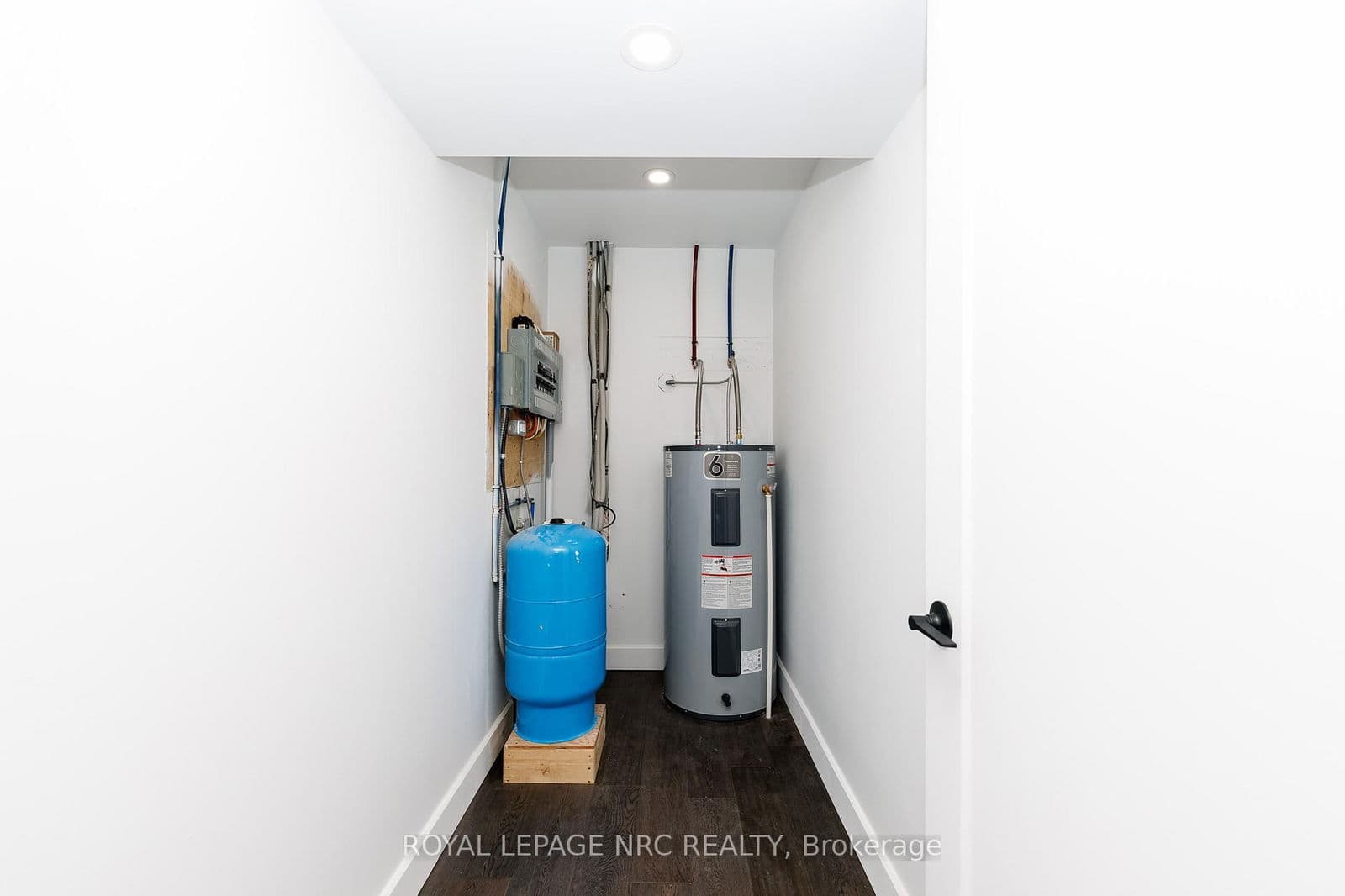 Detached at 212 Holloway Bay Road, Port Colborne, ON - Photo 22 - RE/MAX Garden City Realty