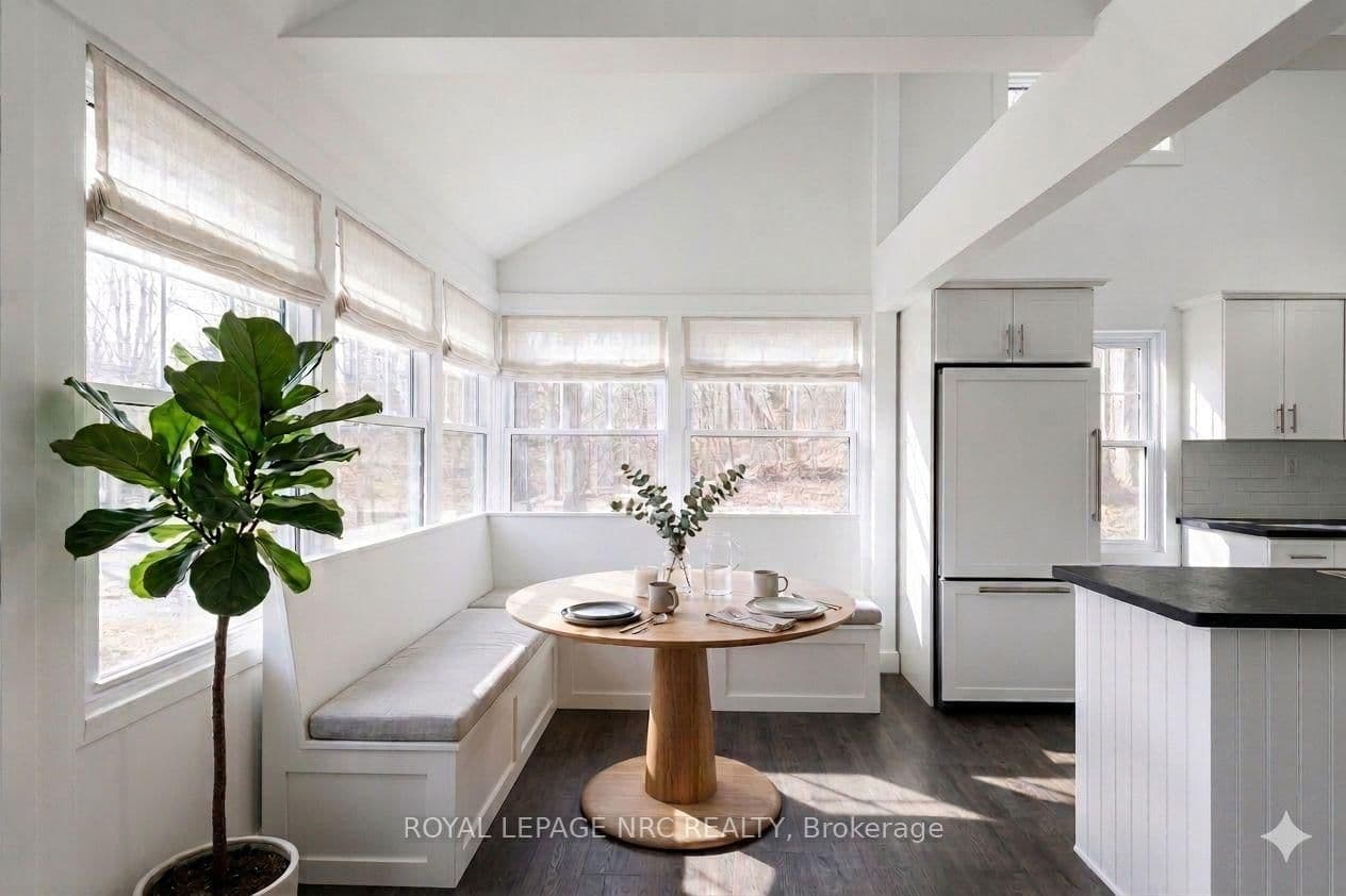 Detached at 212 Holloway Bay Road, Port Colborne, ON - Photo 3 - RE/MAX Garden City Realty