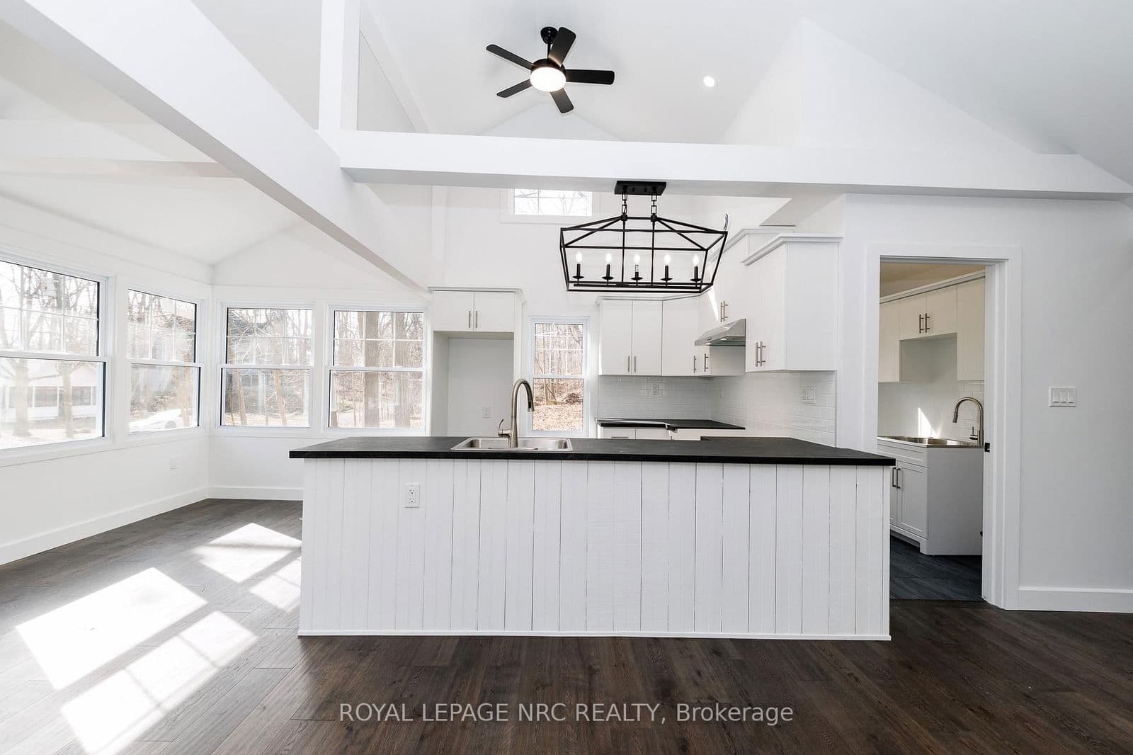 Detached at 212 Holloway Bay Road, Port Colborne, ON - Photo 4 - RE/MAX Garden City Realty