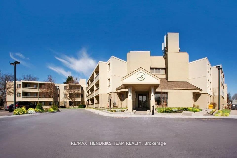 Condo Apartment at 127- 5611 Valley Way, Niagara Falls, ON - Photo 1 - RE/MAX Garden City Realty