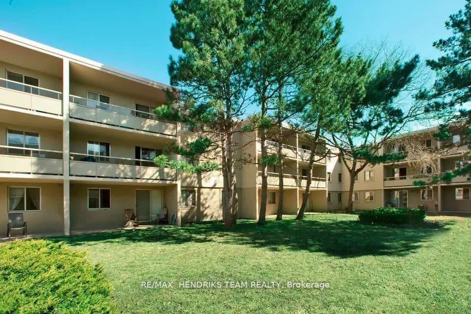 Condo Apartment at 127- 5611 Valley Way, Niagara Falls, ON - Photo 23 - RE/MAX Garden City Realty