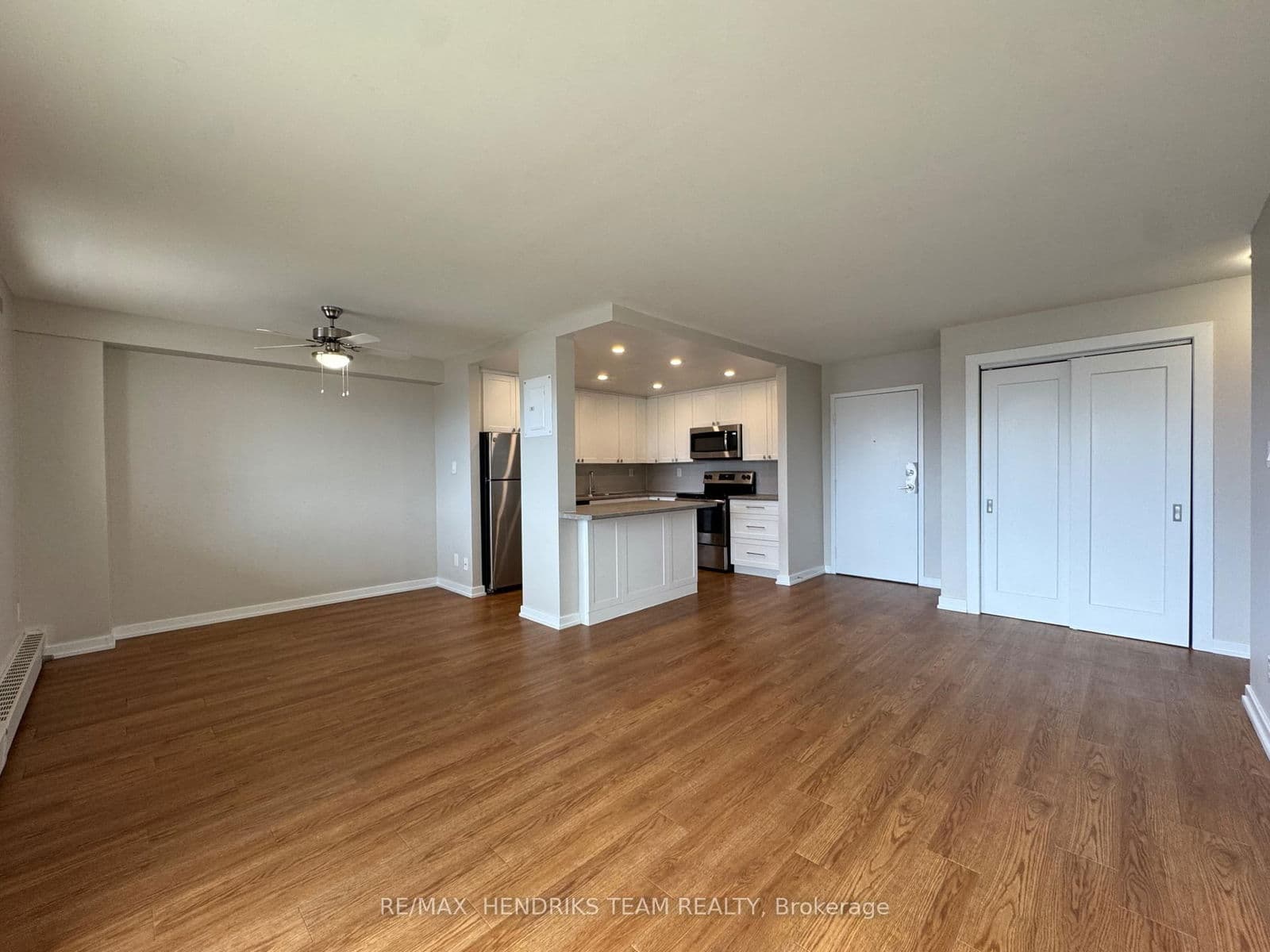 Condo Apartment at 127- 5611 Valley Way, Niagara Falls, ON - Photo 8 - RE/MAX Garden City Realty