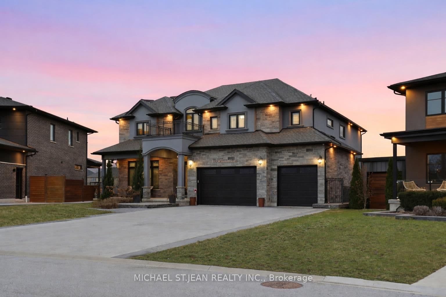 Detached at 119 Willowbrook Drive, Welland, ON - Photo 2 - RE/MAX Garden City Realty