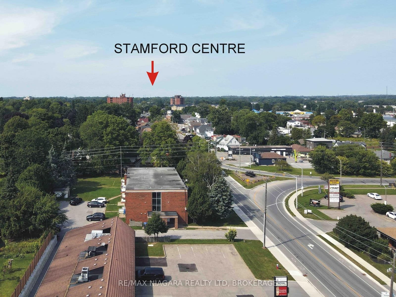 Office at 4374 DRUMMOND Road, Niagara Falls, ON - Photo 13 - RE/MAX Garden City Realty