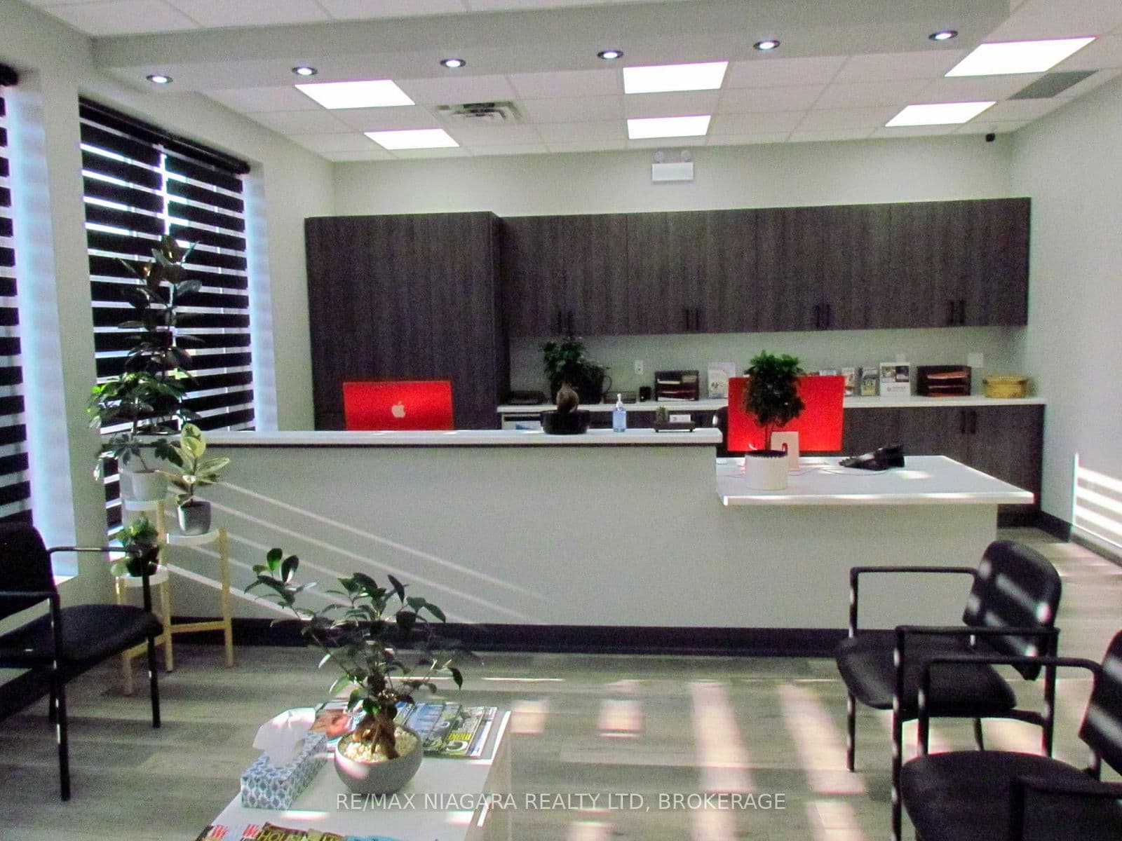 Office at 4374 DRUMMOND Road, Niagara Falls, ON - Photo 3 - RE/MAX Garden City Realty