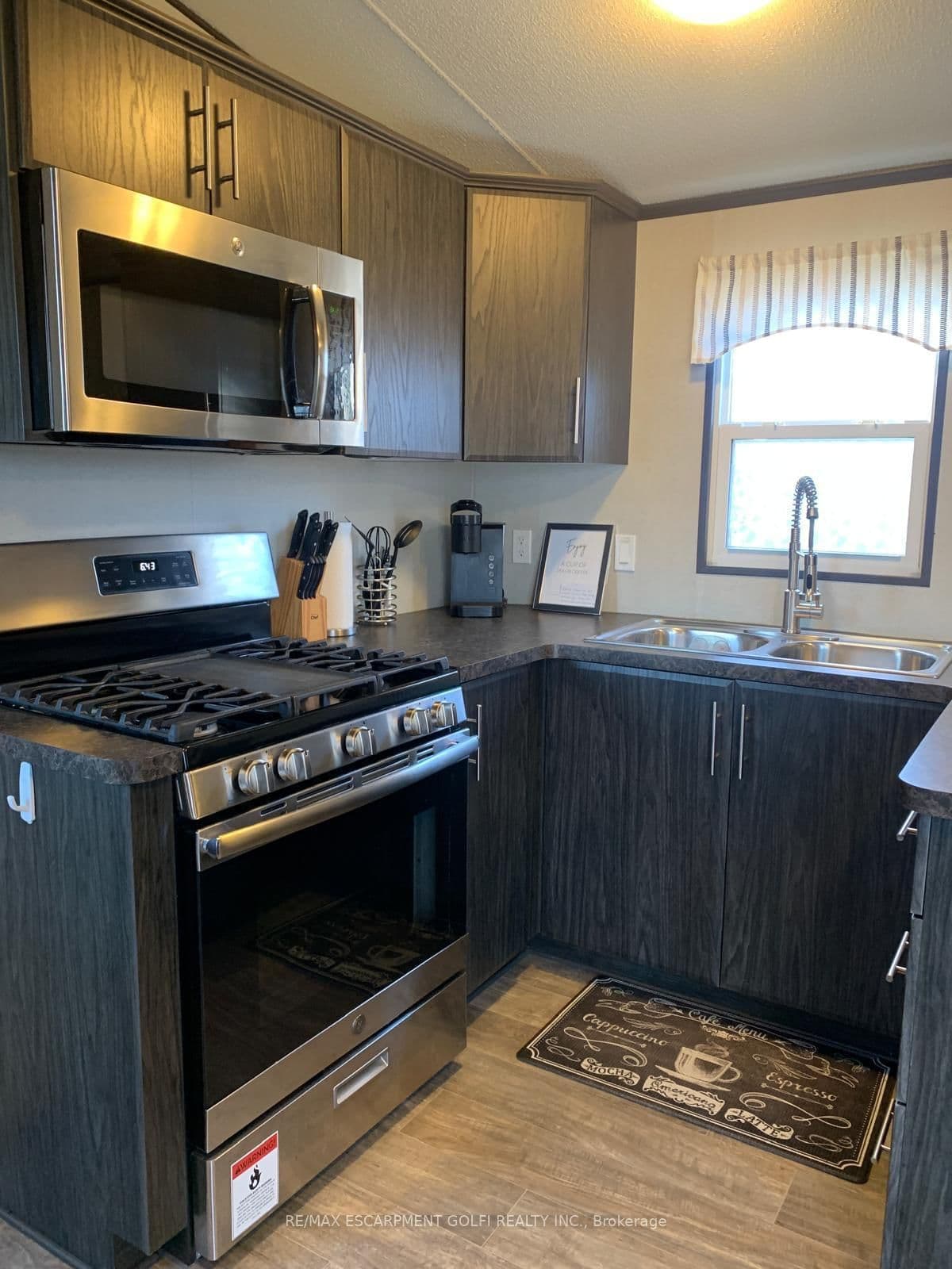 MobileTrailer at 502- 1501 Line 8 Road, Niagara-on-the-Lake, ON - Photo 4 - RE/MAX Garden City Realty