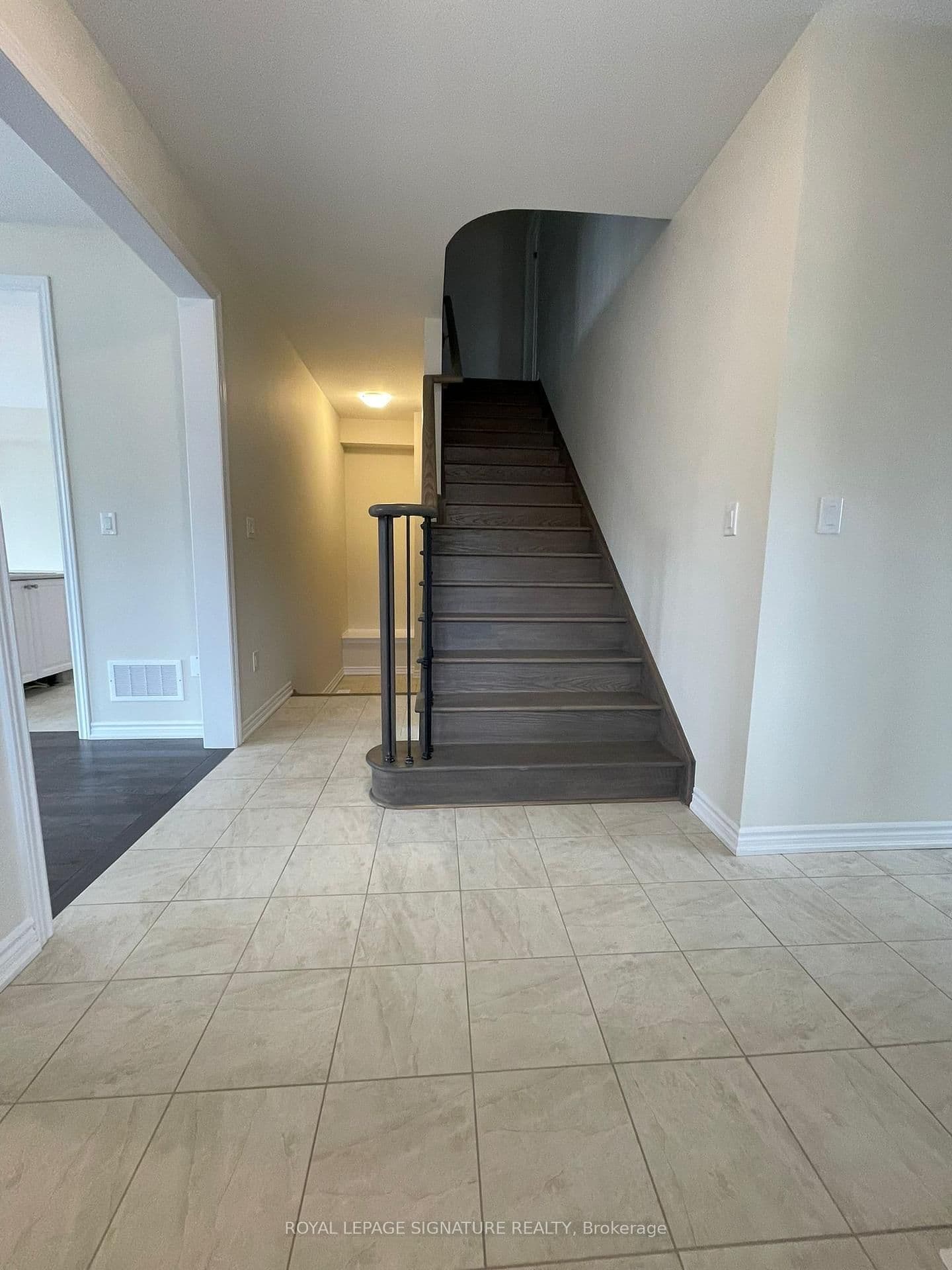 Detached at 25 Buttercream Avenue, Thorold, ON - Photo 15 - RE/MAX Garden City Realty