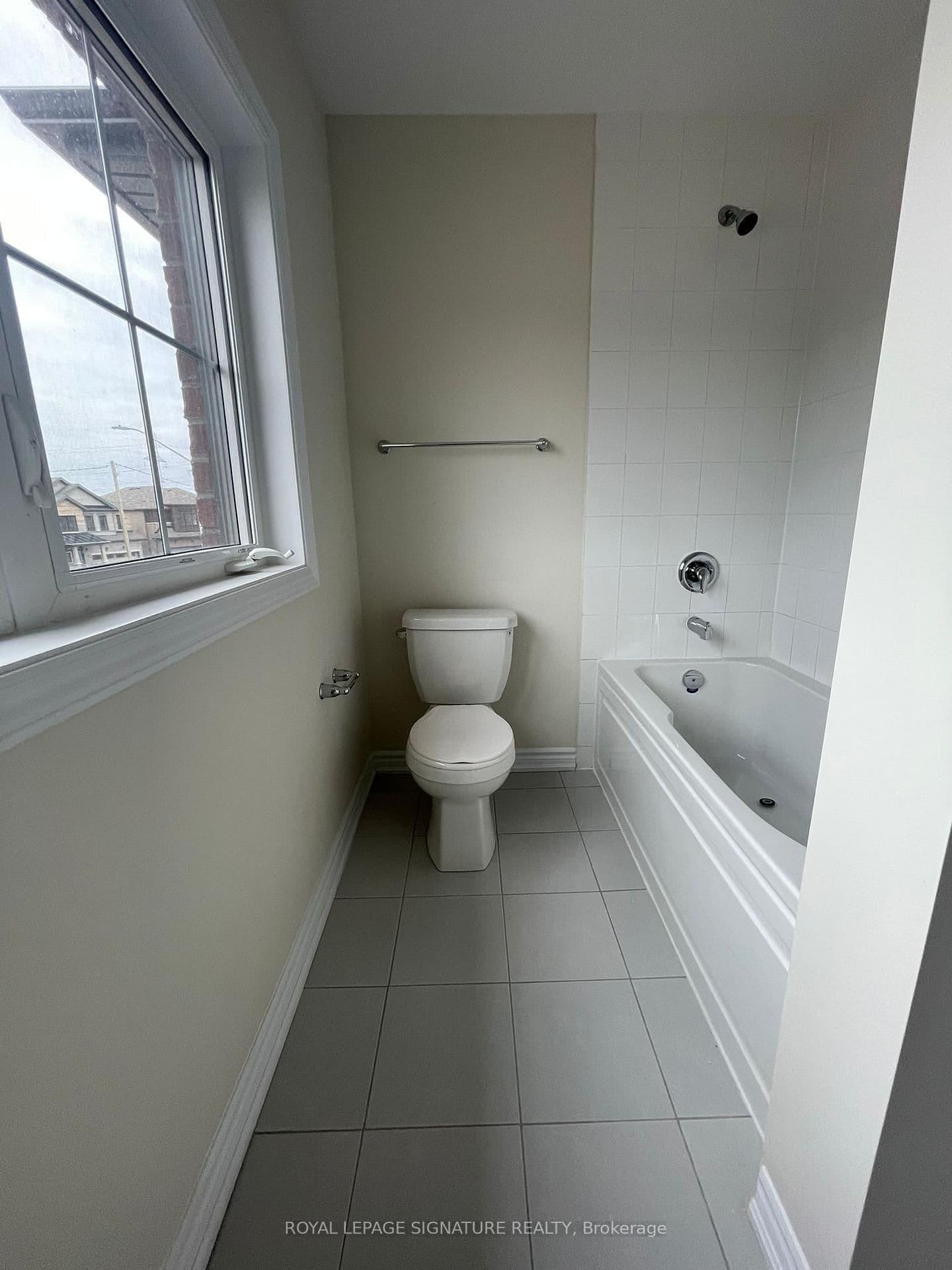 Detached at 25 Buttercream Avenue, Thorold, ON - Photo 16 - RE/MAX Garden City Realty