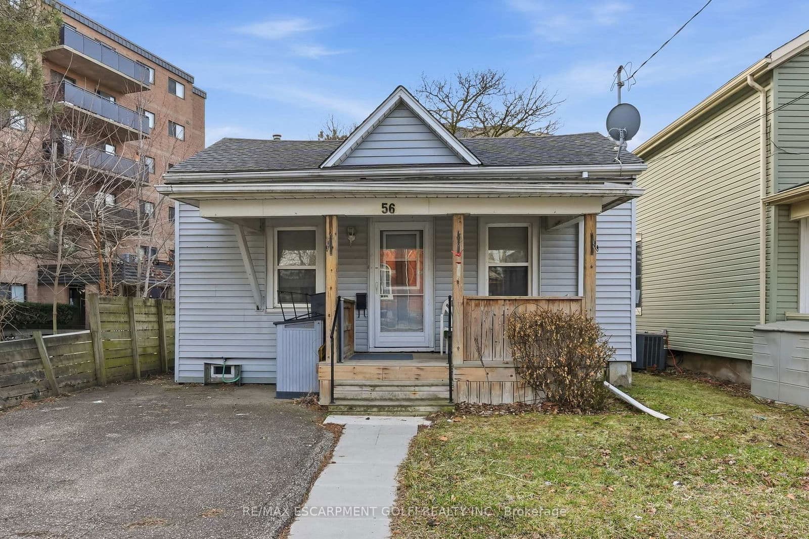 Detached at 56 Welland Avenue, St. Catharines, ON - Photo 1 - RE/MAX Garden City Realty