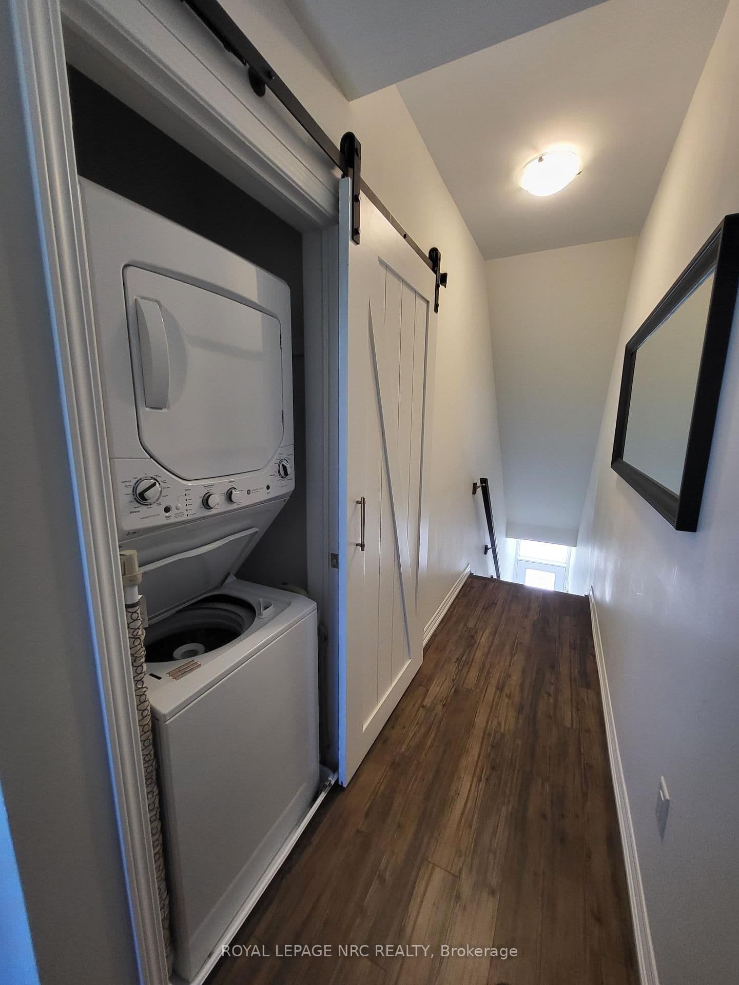 Condo Townhouse at 12- 5014 Serena Drive, Lincoln, ON - Photo 11 - RE/MAX Garden City Realty