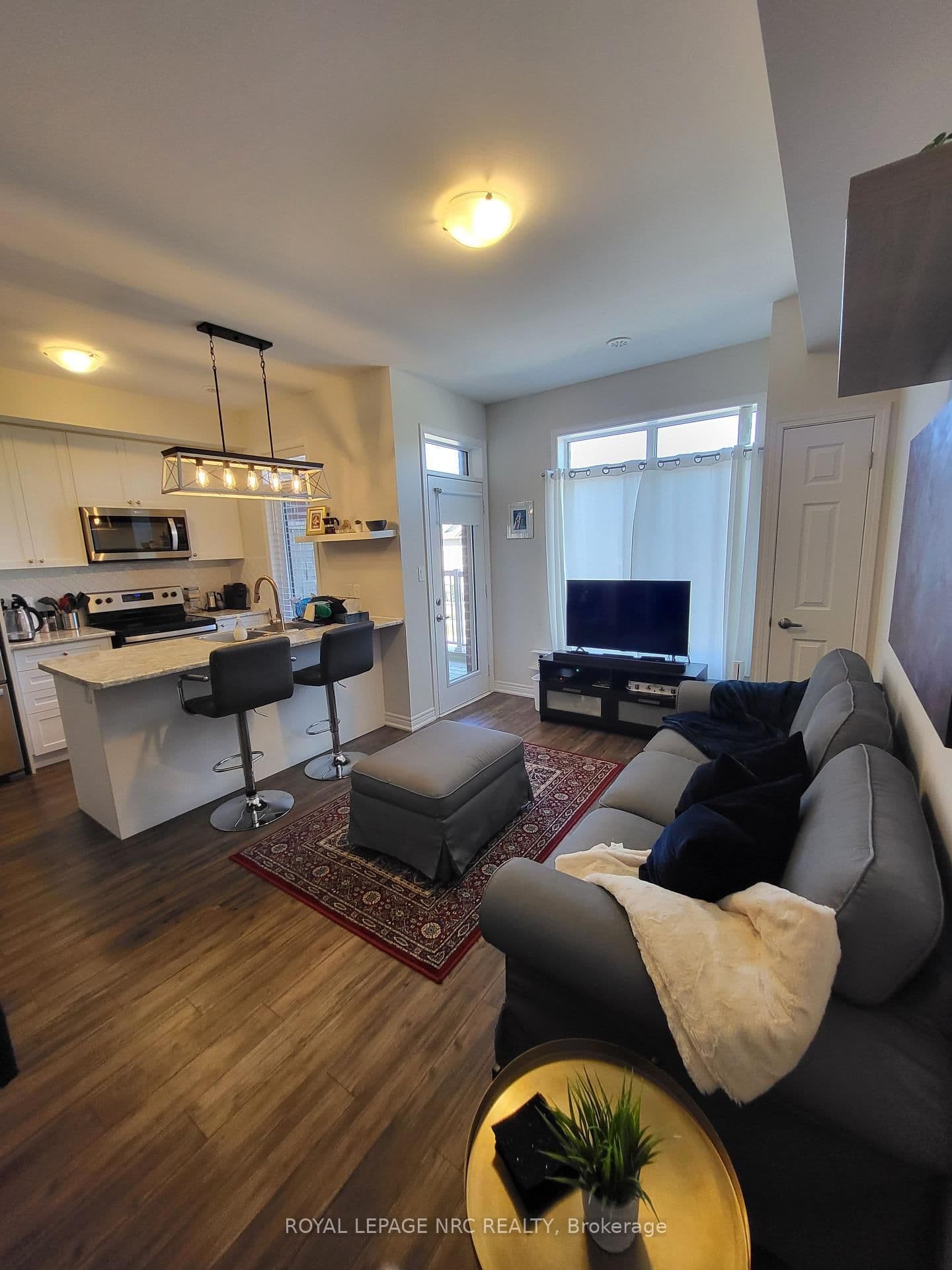 Condo Townhouse at 12- 5014 Serena Drive, Lincoln, ON - Photo 8 - RE/MAX Garden City Realty