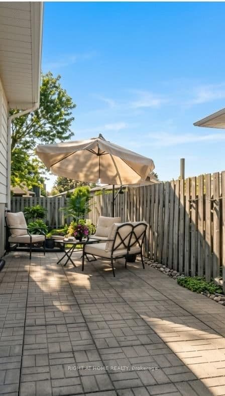 Semi-Detached at 14 Canterbury Drive, St. Catharines, ON - Photo 9 - RE/MAX Garden City Realty