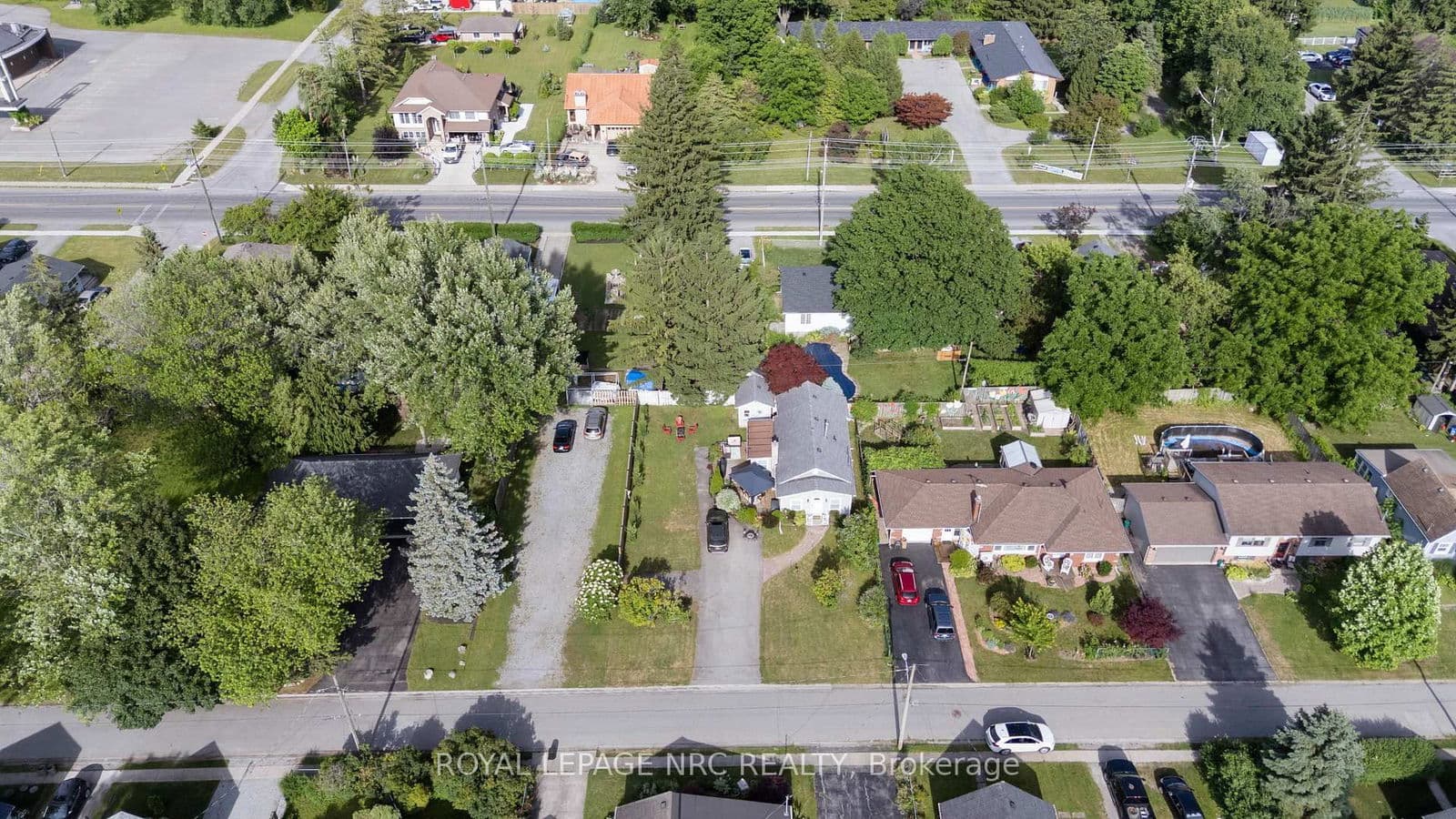 Detached at 98 Haun Road, Fort Erie, ON - Photo 16 - RE/MAX Garden City Realty