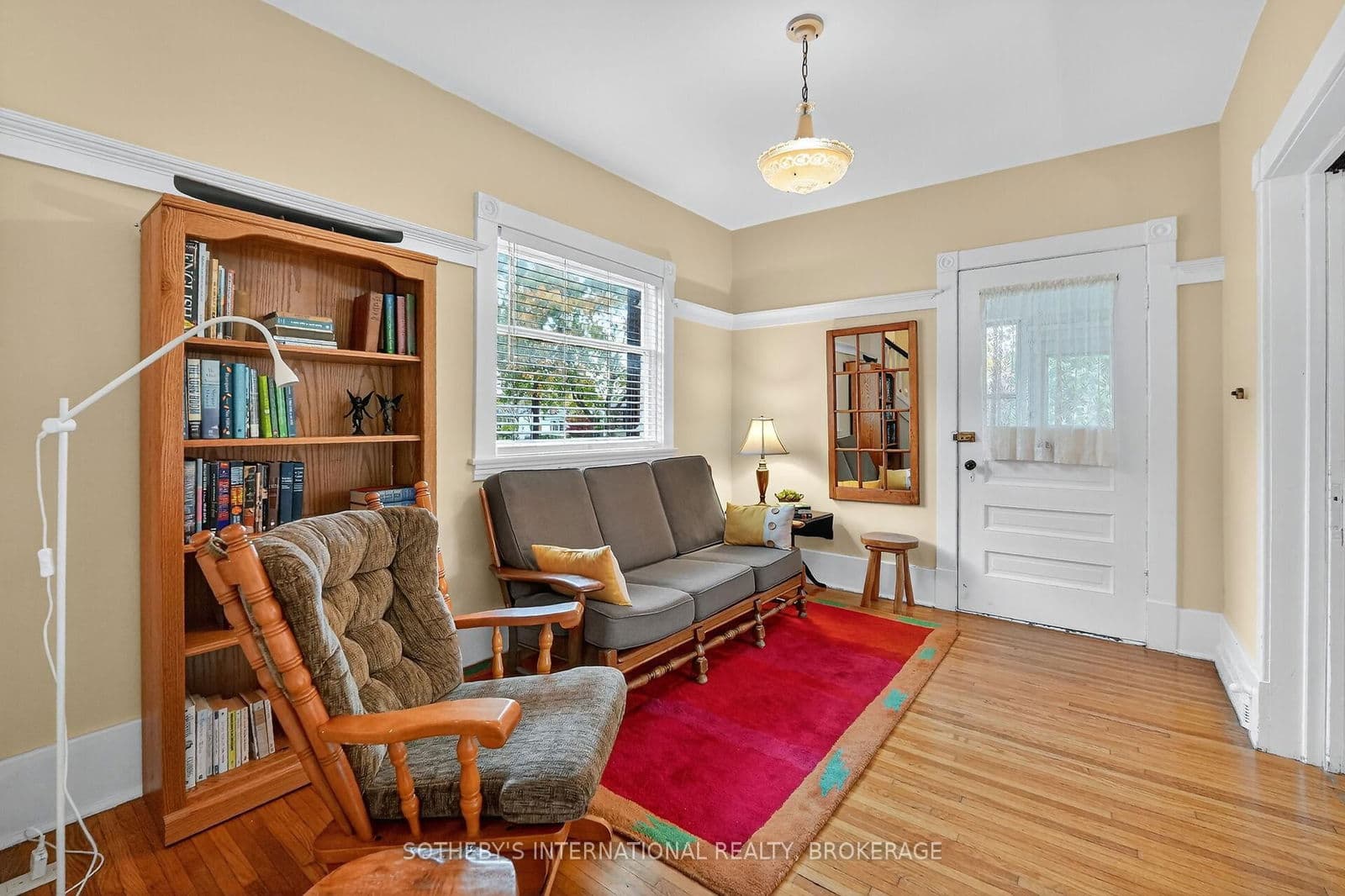 Detached at 54 Platoff Street, Niagara-on-the-Lake, ON - Photo 4 - RE/MAX Garden City Realty