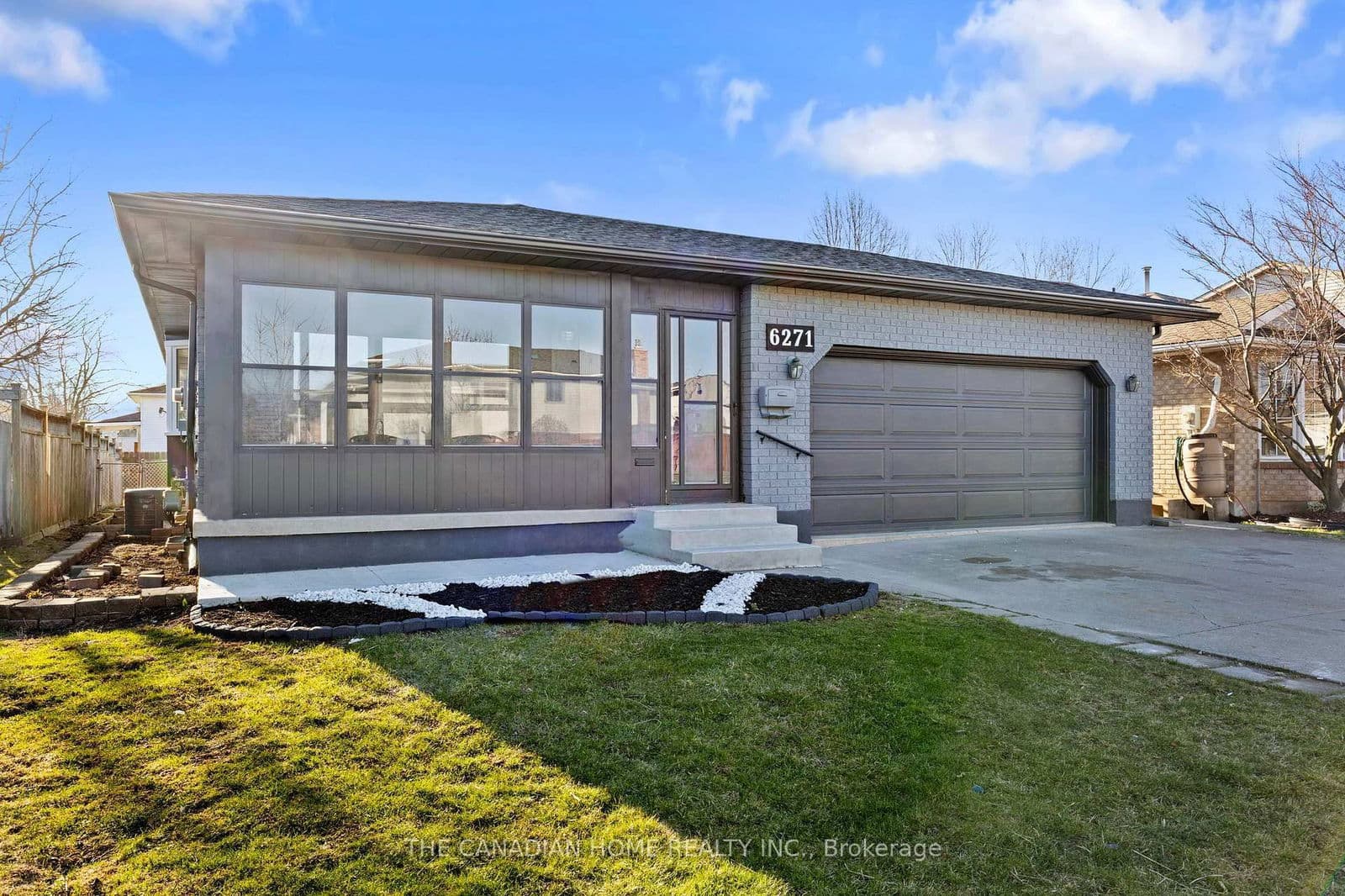 Detached at 6271 Sherri Avenue, Niagara Falls, ON - Photo 1 - RE/MAX Garden City Realty