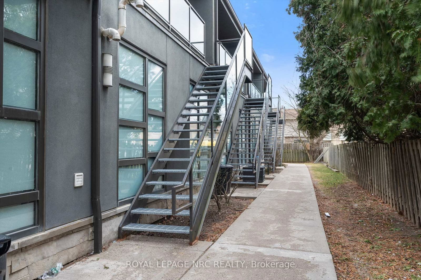 Multiplex at 240- 411 Lake Street, St. Catharines, ON - Photo 3 - RE/MAX Garden City Realty