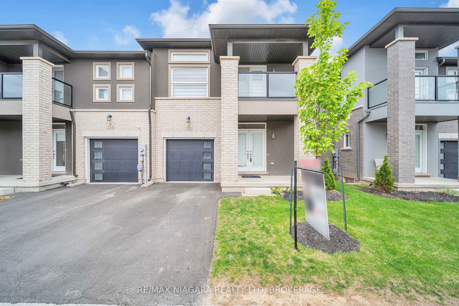 Condo Townhouse at 120 Renfrew Trail, Welland, ON - Photo 6 - RE/MAX Garden City Realty