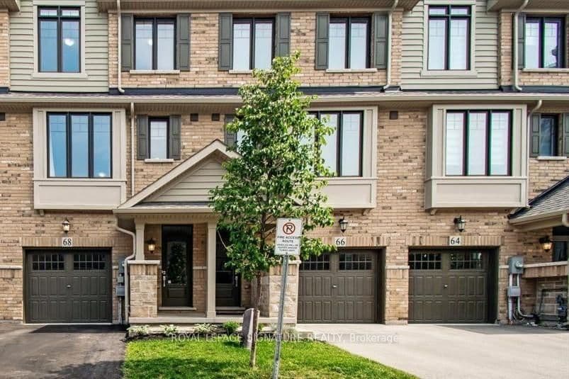 Att/Row/Townhouse at 68 Esplanade Lane, Grimsby, ON - Photo 3 - RE/MAX Garden City Realty