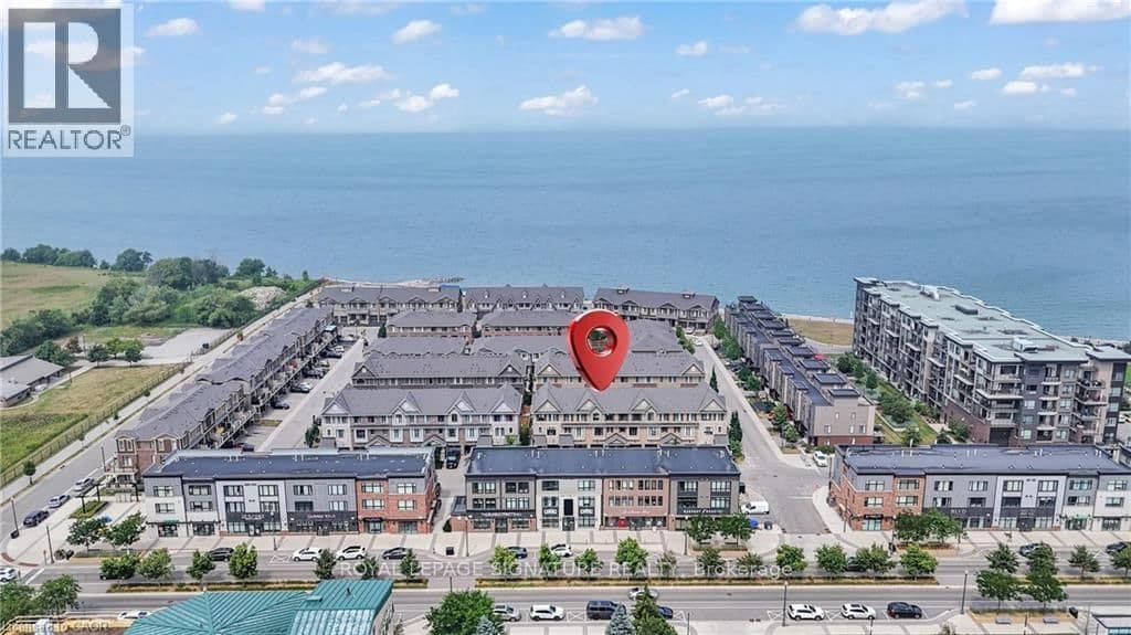 Att/Row/Townhouse at 68 Esplanade Lane, Grimsby, ON - Photo 4 - RE/MAX Garden City Realty