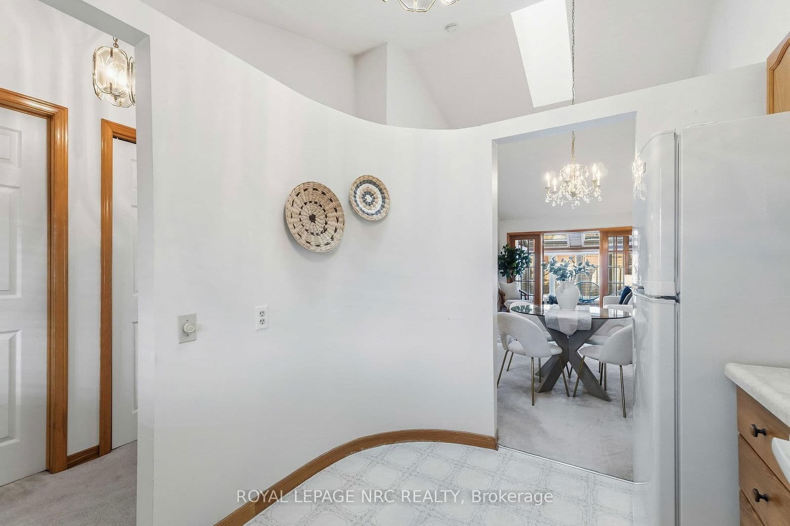 Condo Townhouse at 8- 4115 Apple Blossom Lane, Lincoln, ON - Photo 10 - RE/MAX Garden City Realty