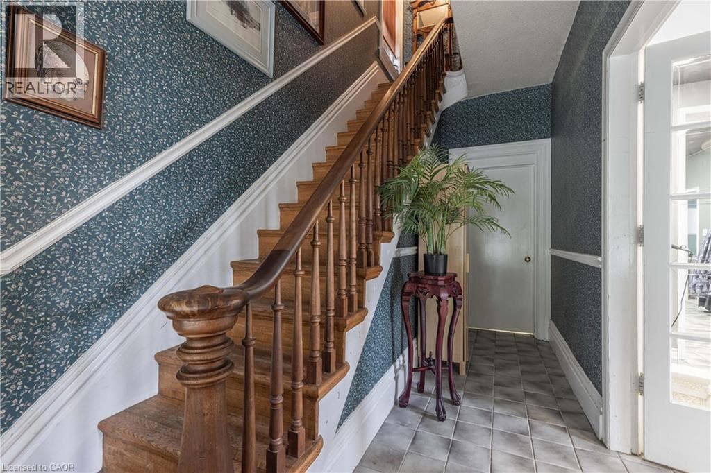 Multi-family at 147 GENEVA Street, St. Catharines, Ontario - Photo 4 - RE/MAX Garden City Realty