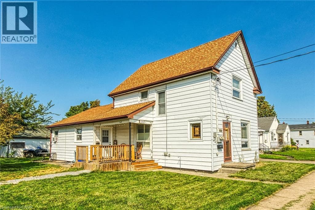 Multi-family at 526 STEELE Street, Port Colborne, Ontario - Photo 2 - RE/MAX Garden City Realty