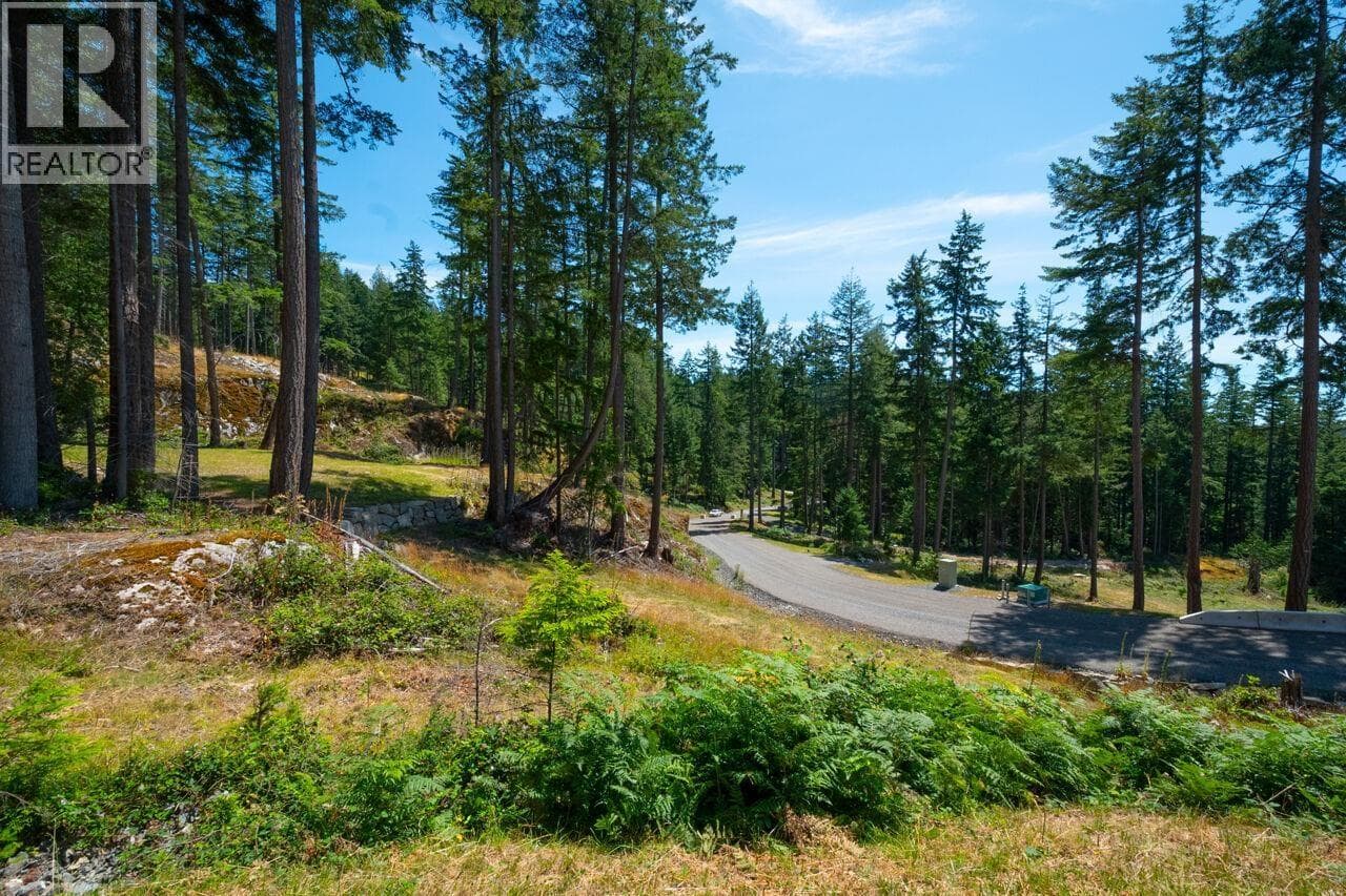Vacant Land at Lot 6 INNISFREE Lane, Bowen Island, British Columbia - Photo 4 - RE/MAX Garden City Realty
