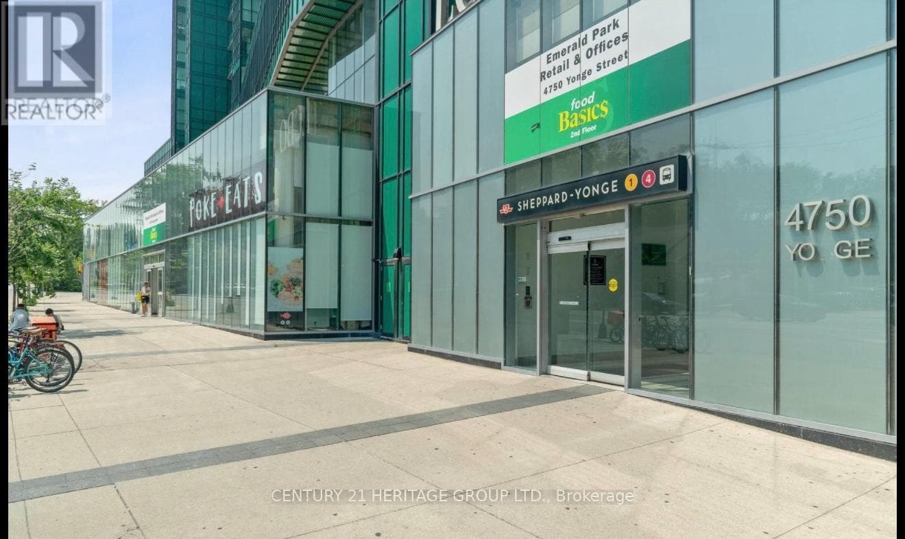 127-129- 4750 Yonge Street