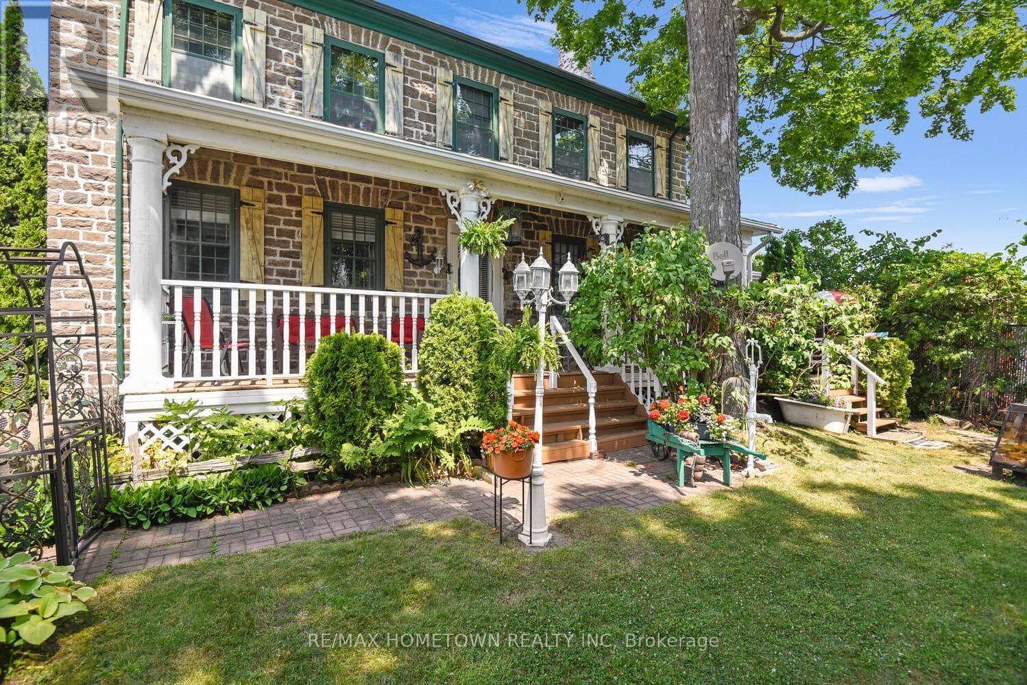 495 King Street