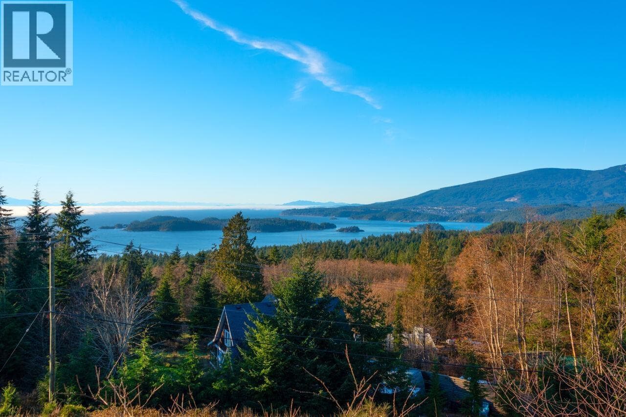 Single Family at 465 SUNSET Road, Bowen Island, British Columbia - Photo 6 - RE/MAX Garden City Realty