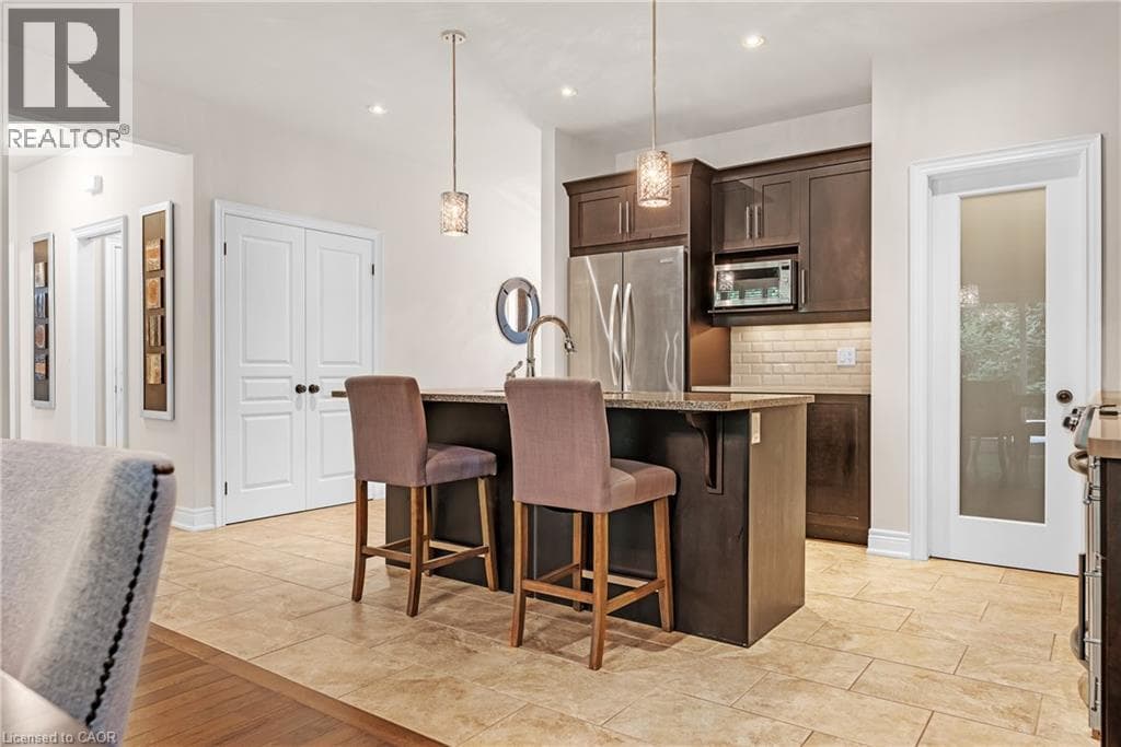 Single Family at 22 CREEKSIDE Drive, Niagara-on-the-Lake, Ontario - Photo 8 - RE/MAX Garden City Realty