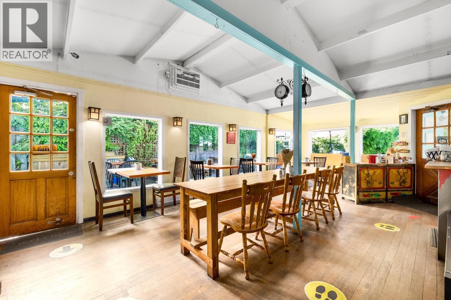 Business at 443 BOWEN ISLAND TRUNK Road, Bowen Island, British Columbia - Photo 2 - RE/MAX Garden City Realty