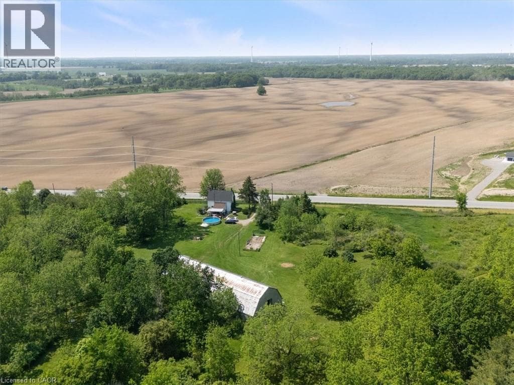 Single Family at 5914 CANBOROUGH Road, West Lincoln, Ontario - Photo 5 - RE/MAX Garden City Realty